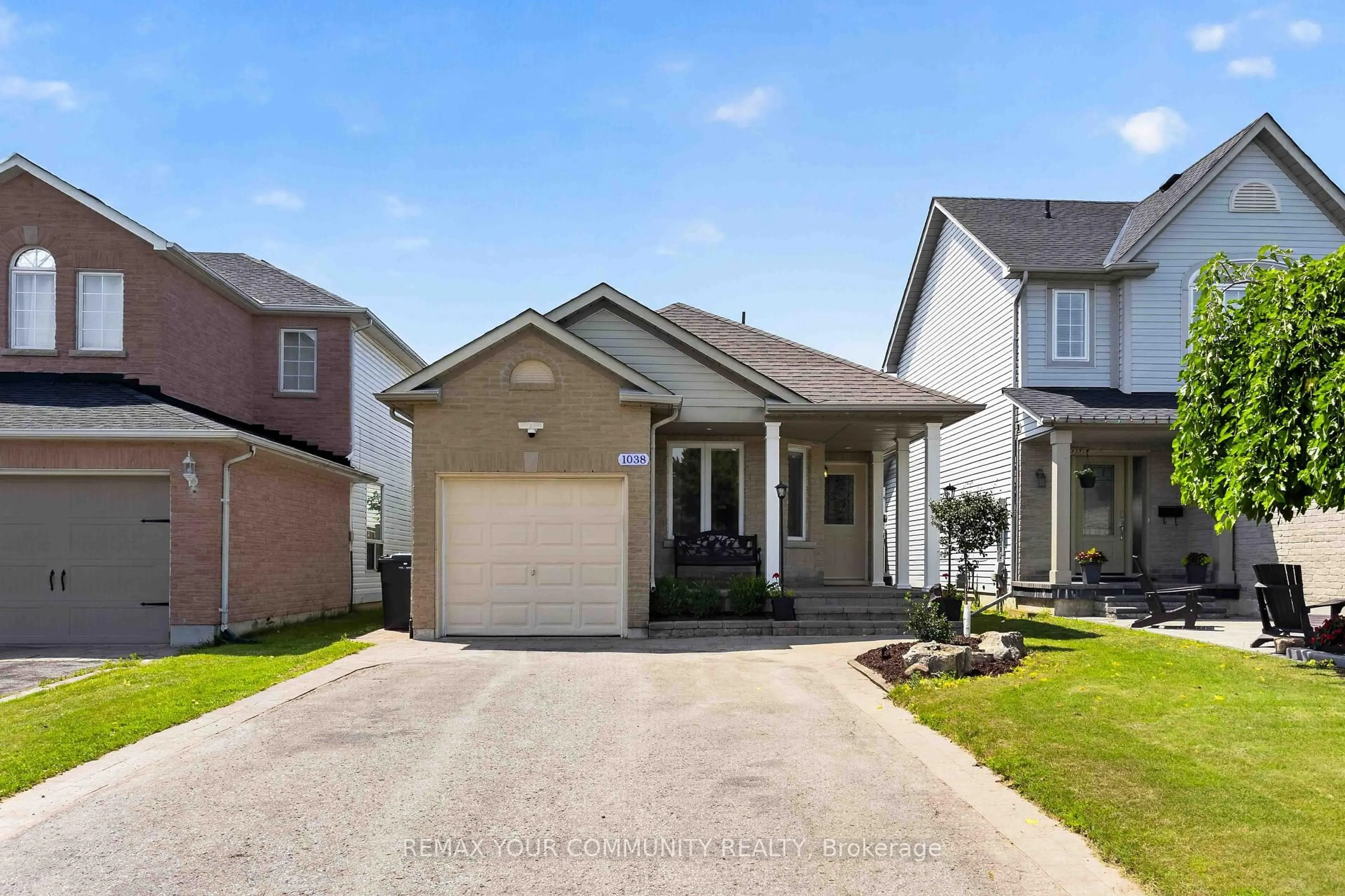Unknown for 1038 Grandlea Crt, Oshawa Ontario L1K 2N1