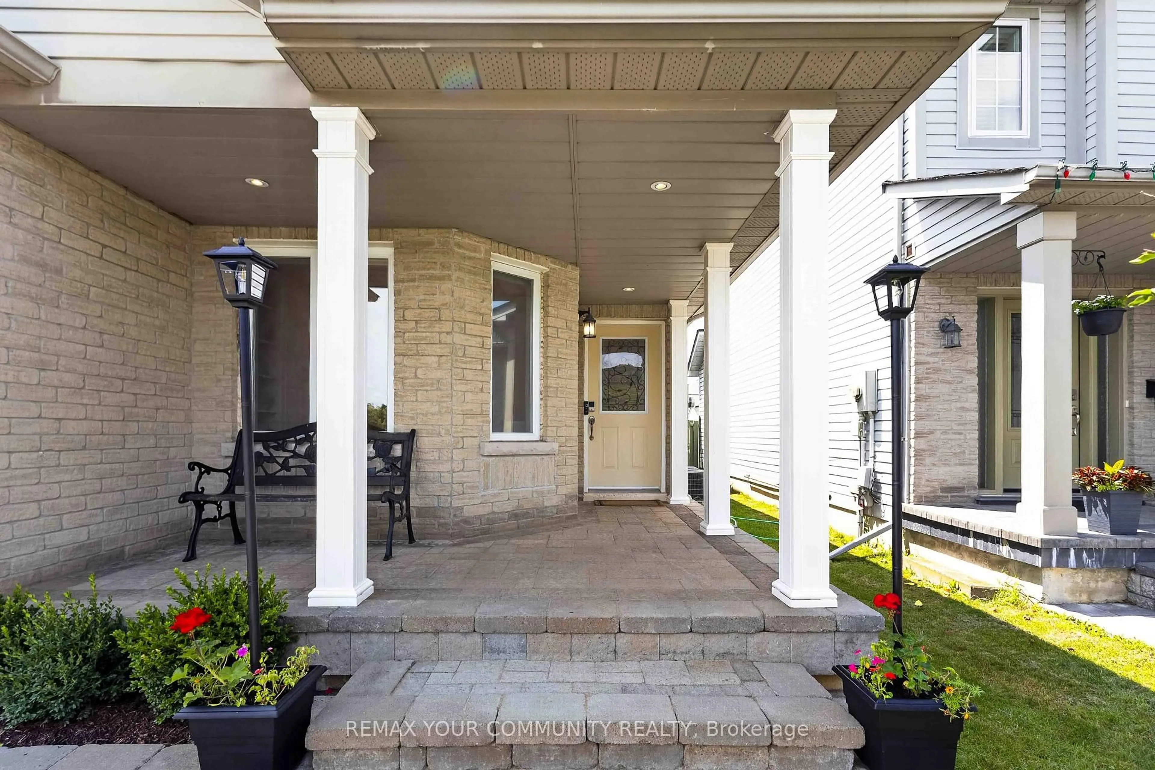 Unknown for 1038 Grandlea Crt, Oshawa Ontario L1K 2N1
