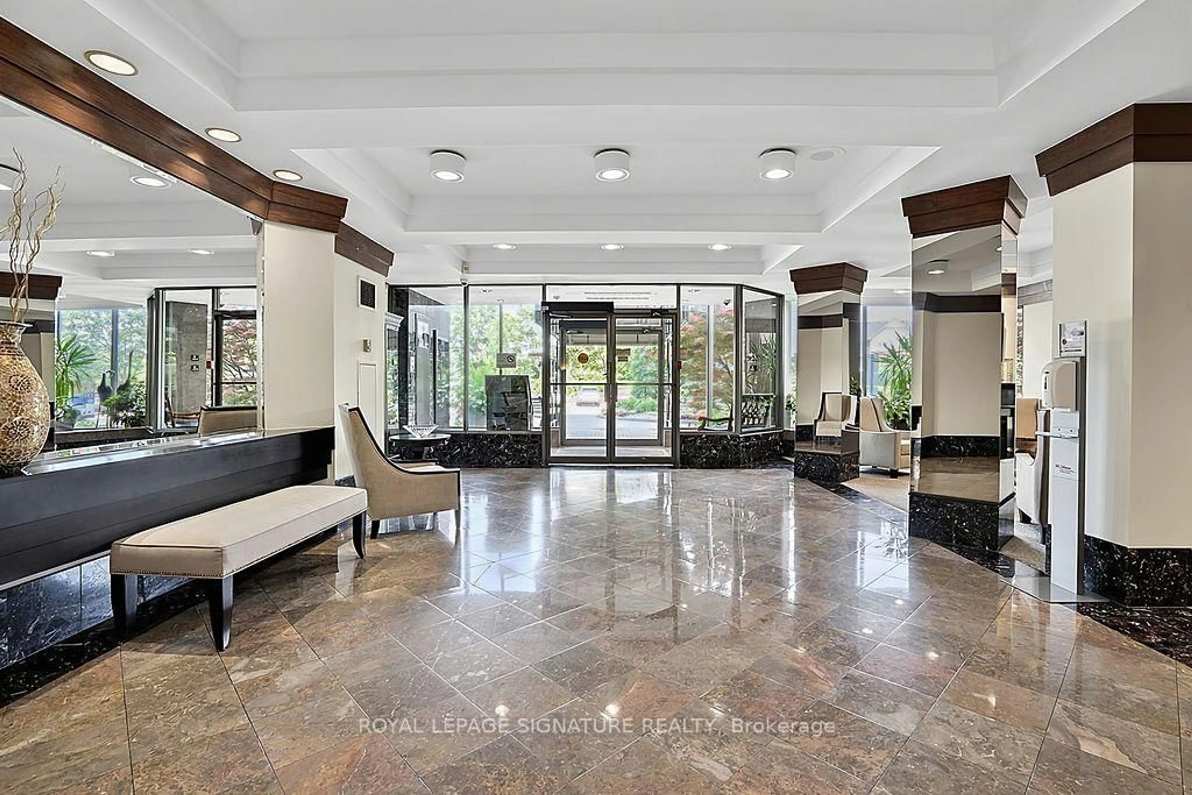Lobby for 1890 Valley Farm Rd #1109, Pickering Ontario L1V 6B4
