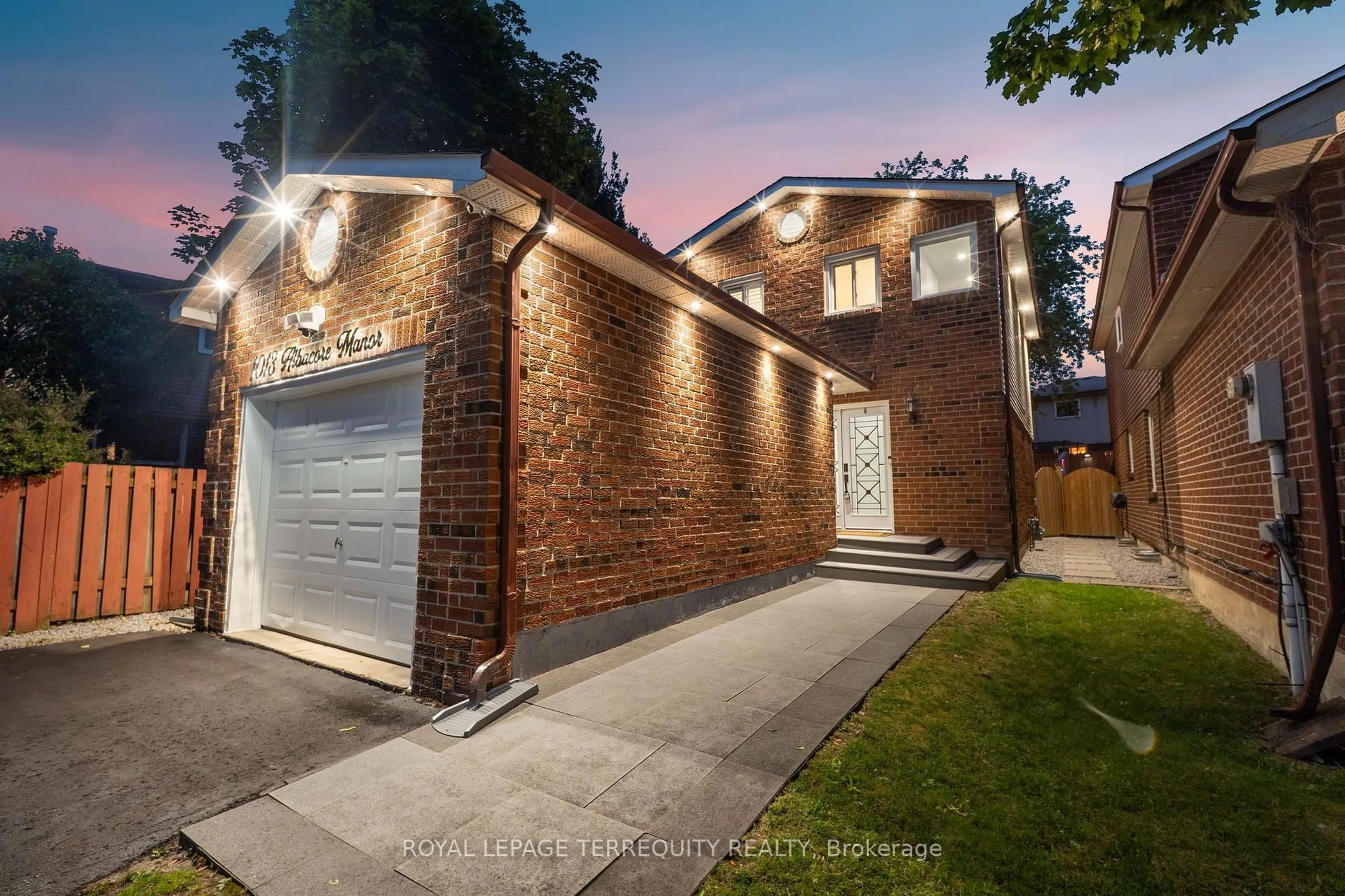 Home with brick exterior material, street for 1013 Albacore Manr, Pickering Ontario L1W 3S9