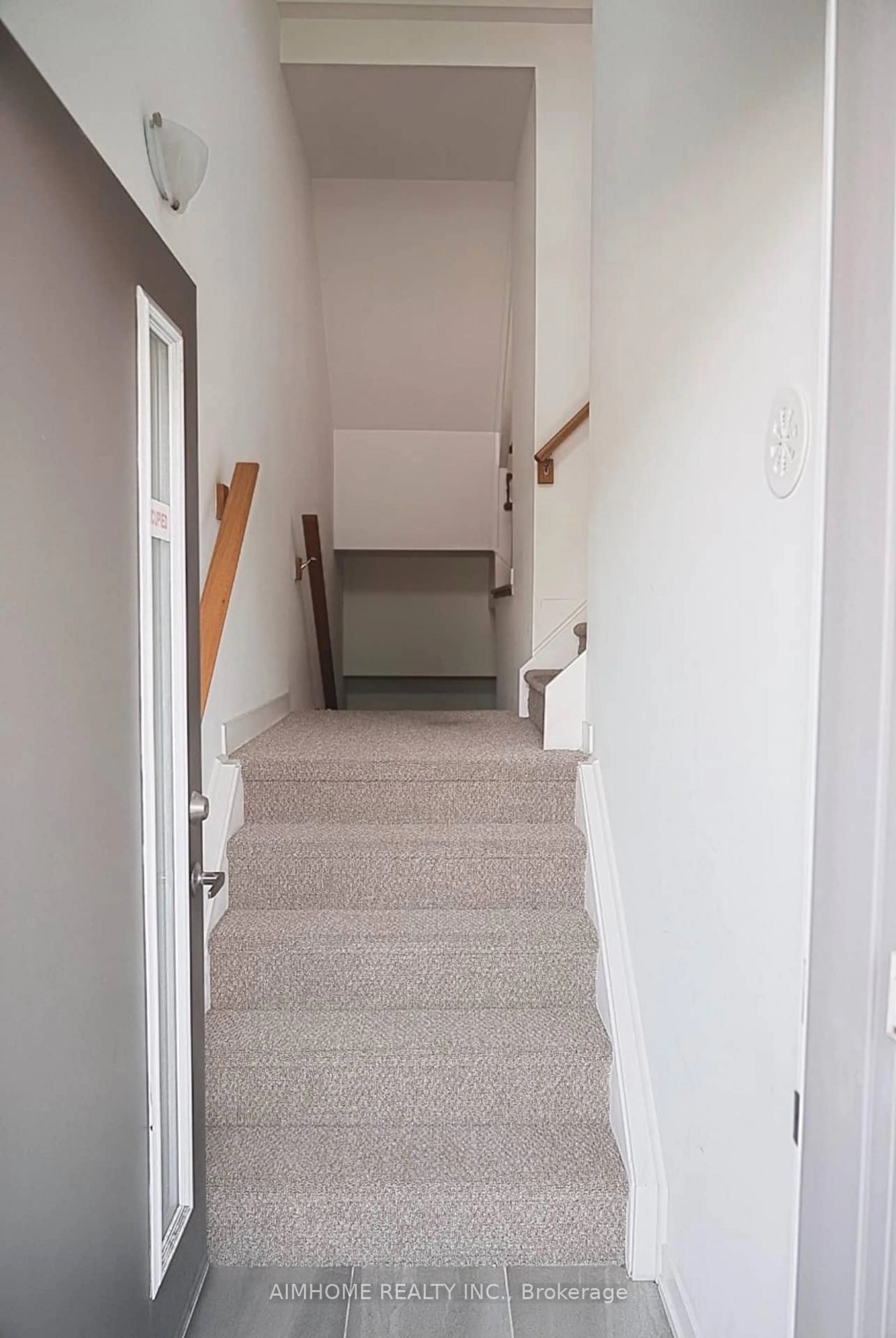 Unknown for 1525 Kingston Rd #403, Pickering Ontario L1V 0E9