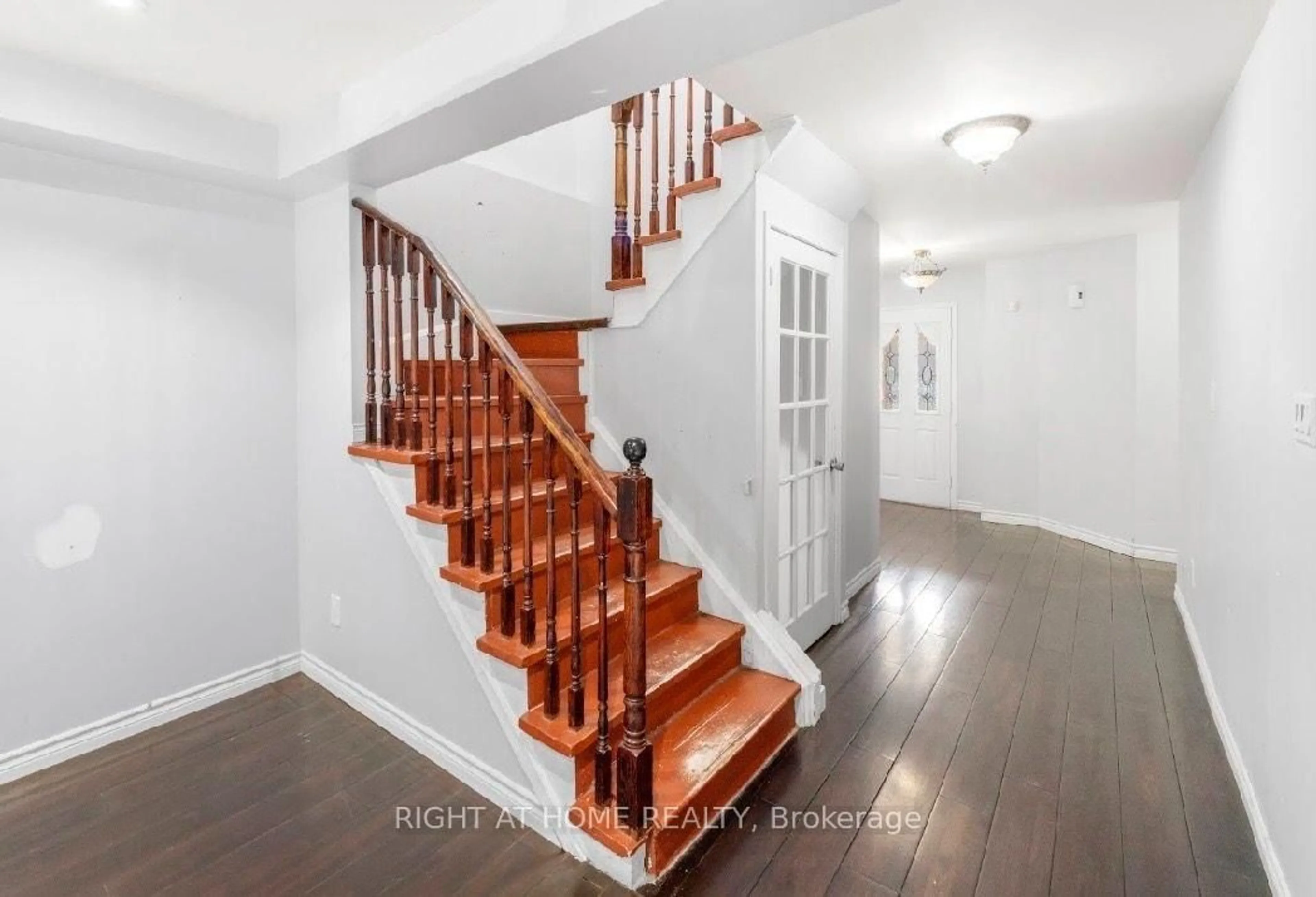 Unknown for 95 Dobson Dr, Ajax Ontario L1S 5G1