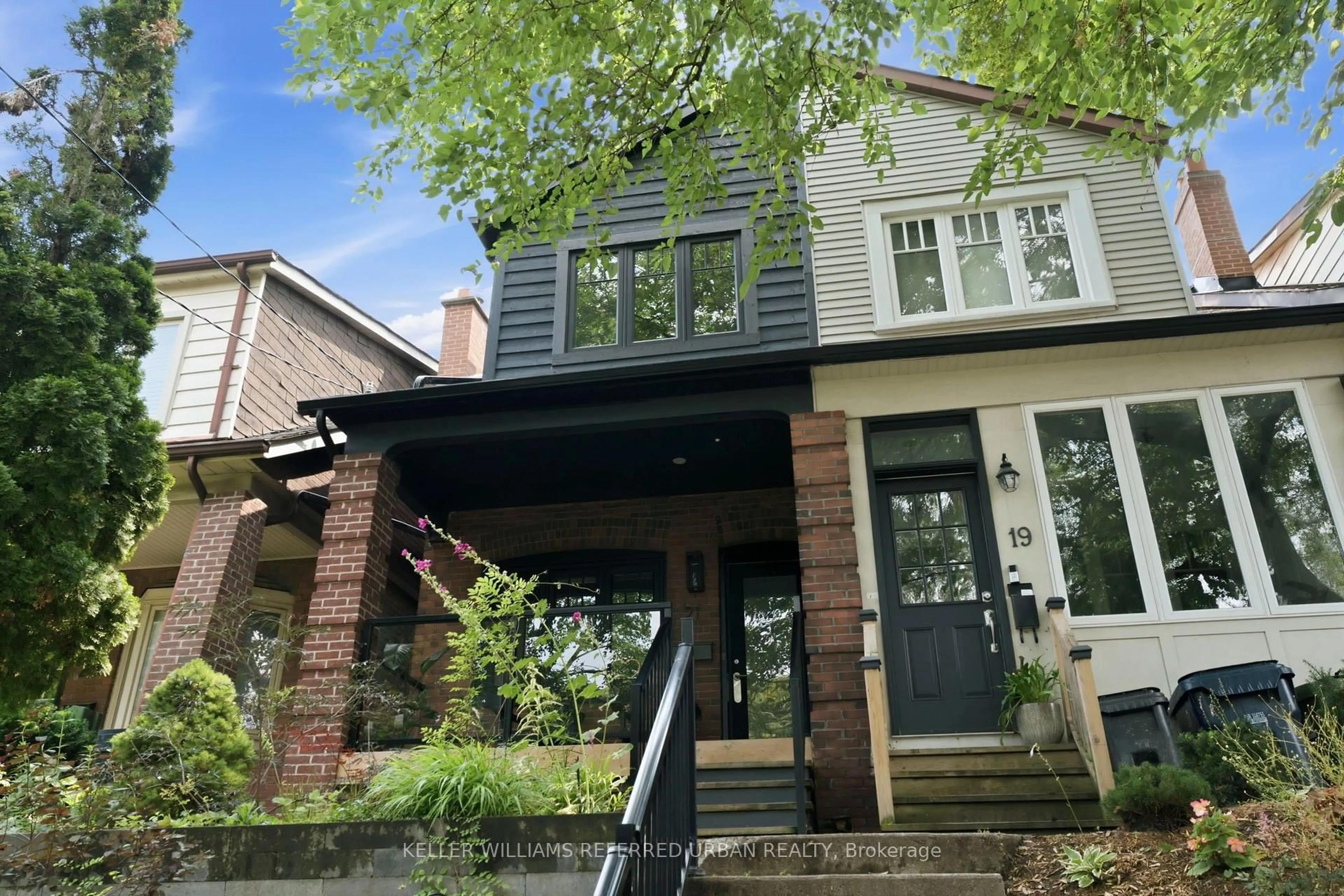 Home with brick exterior material, street for 21 Millbrook Cres, Toronto Ontario M4K 1H2
