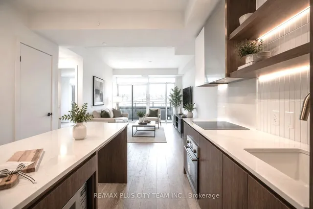 1285 Queen St #303, Toronto 4