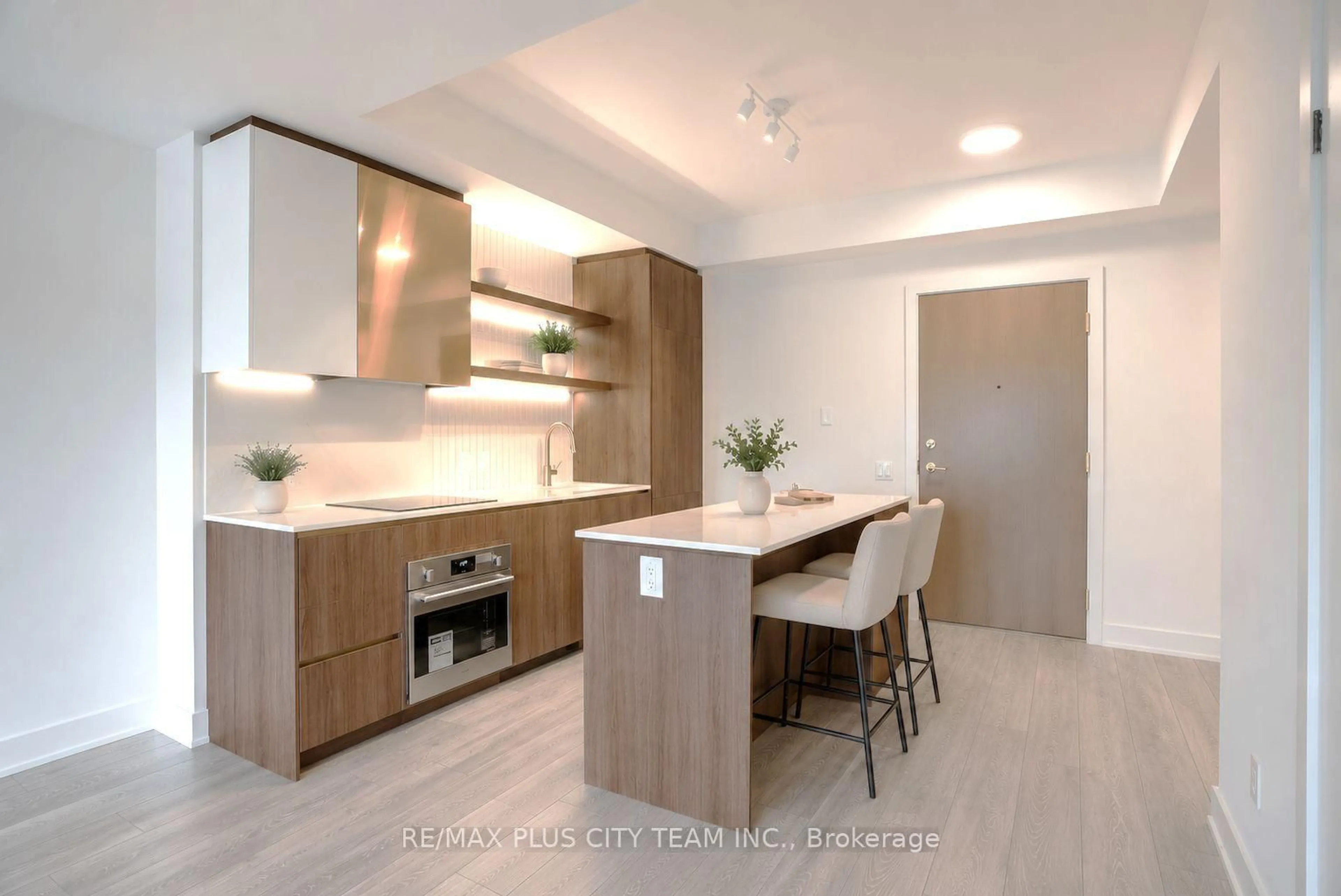 Open concept kitchen, unknown for 1285 Queen St #303, Toronto Ontario M4L 0B6
