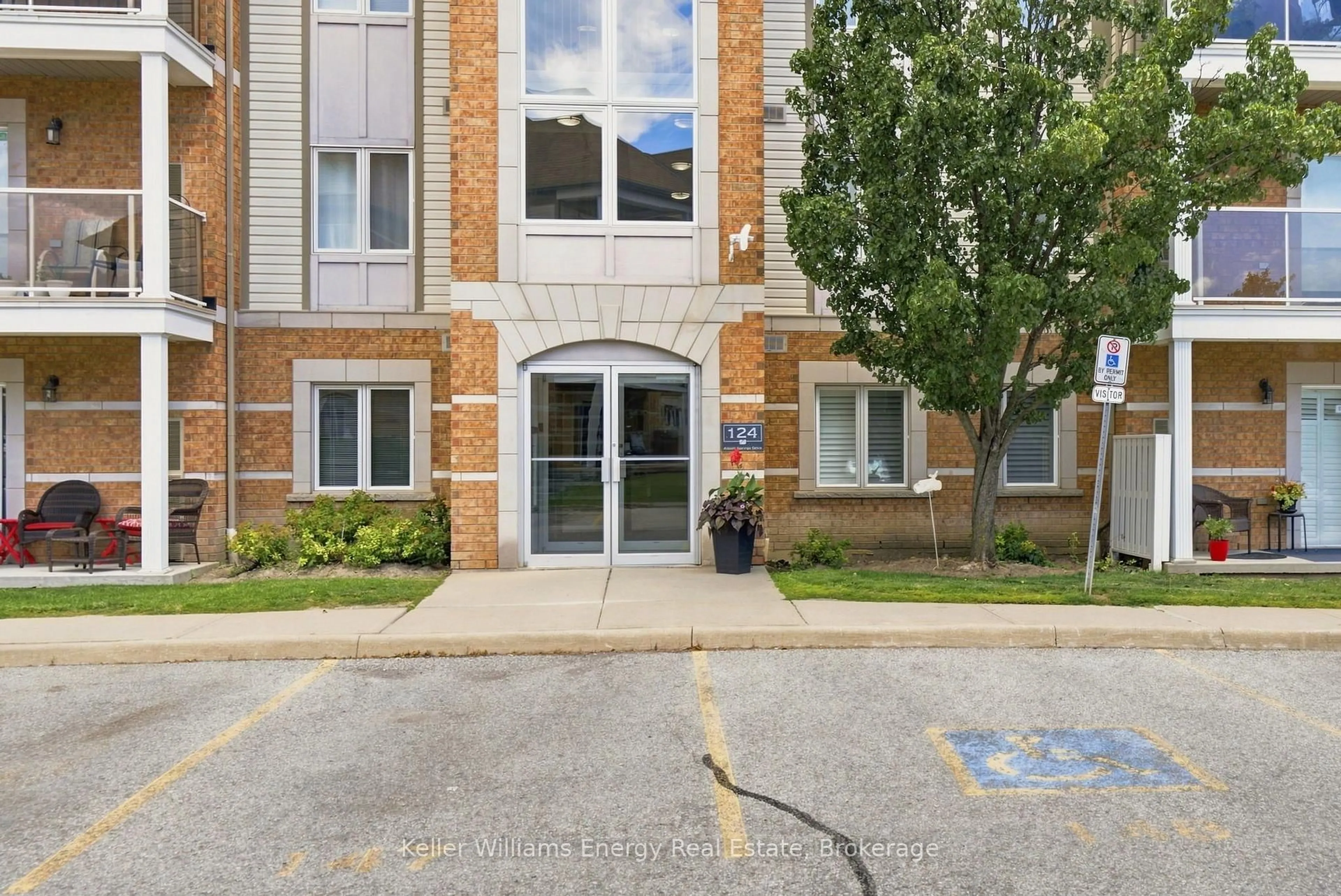 Unknown for 124 Aspen Springs Dr #204, Clarington Ontario L1C 0G8