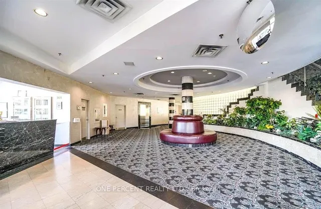 2550 Lawrence Ave #402, Toronto 2