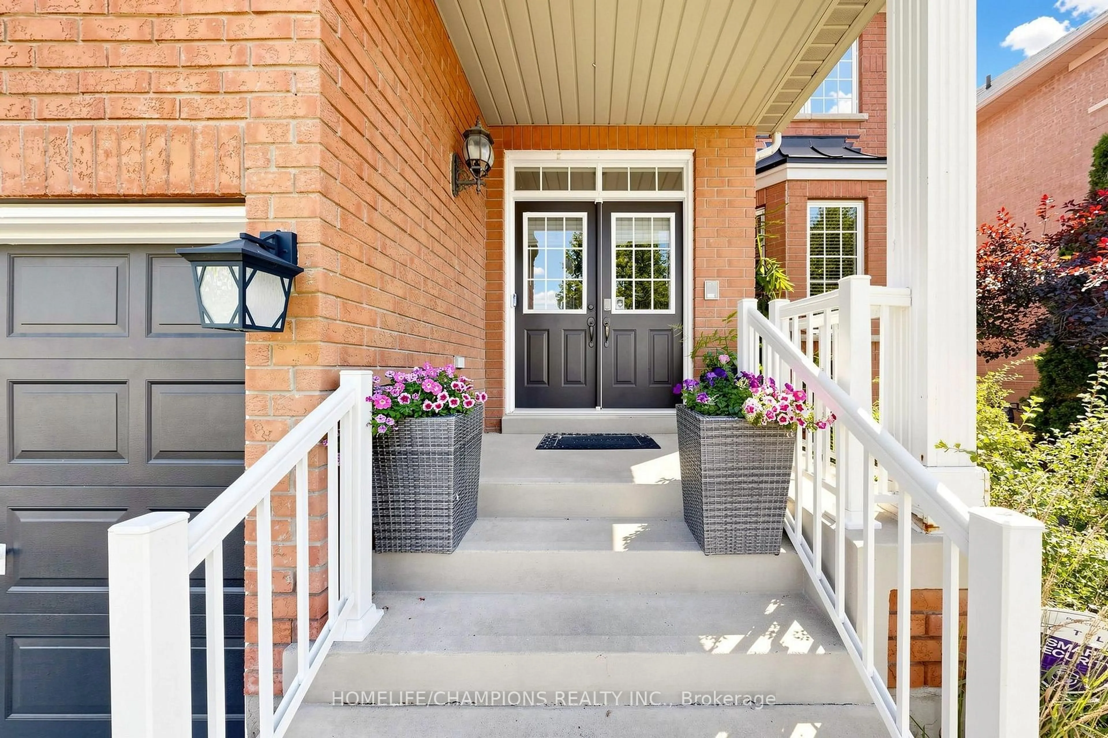 Home with brick exterior material, street for 19 Tweedie Cres, Whitby Ontario L1P 1X4