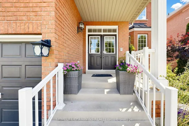 19 Tweedie Cres, Whitby 4