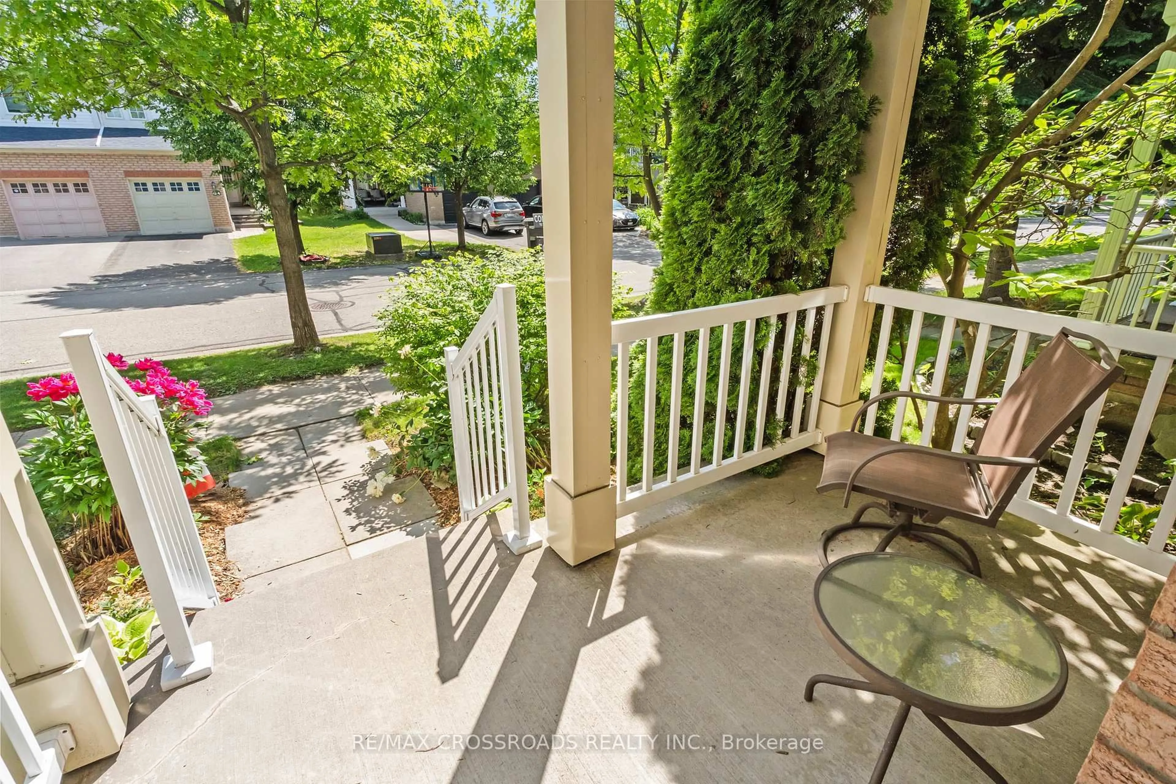 Patio, street for 67 Regatta Cres, Whitby Ontario L1N 9W5