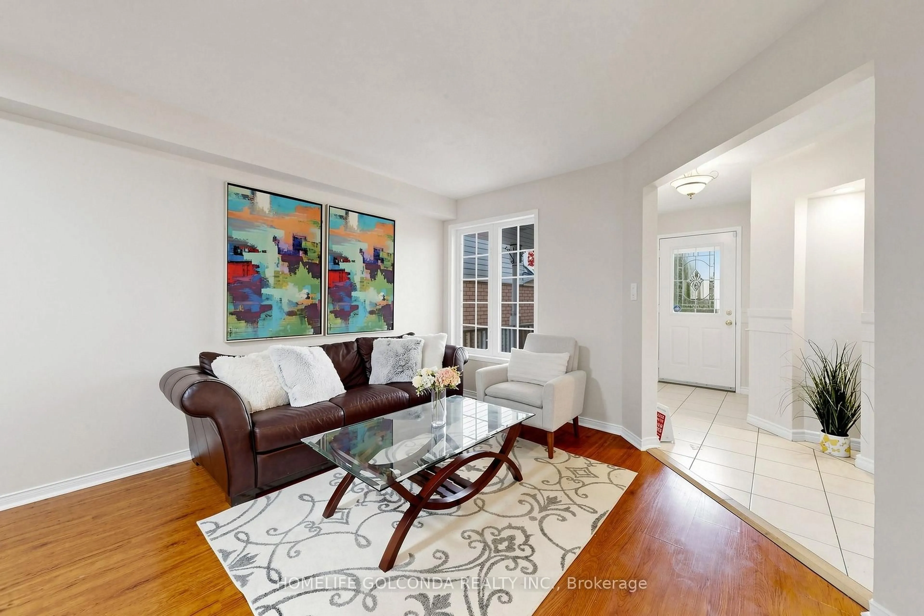 Living room with furniture, unknown for 933 Glenbourne Crt, Oshawa Ontario L1K 2P8