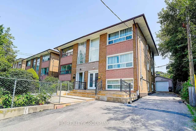 361 Highfield Rd, Toronto 2