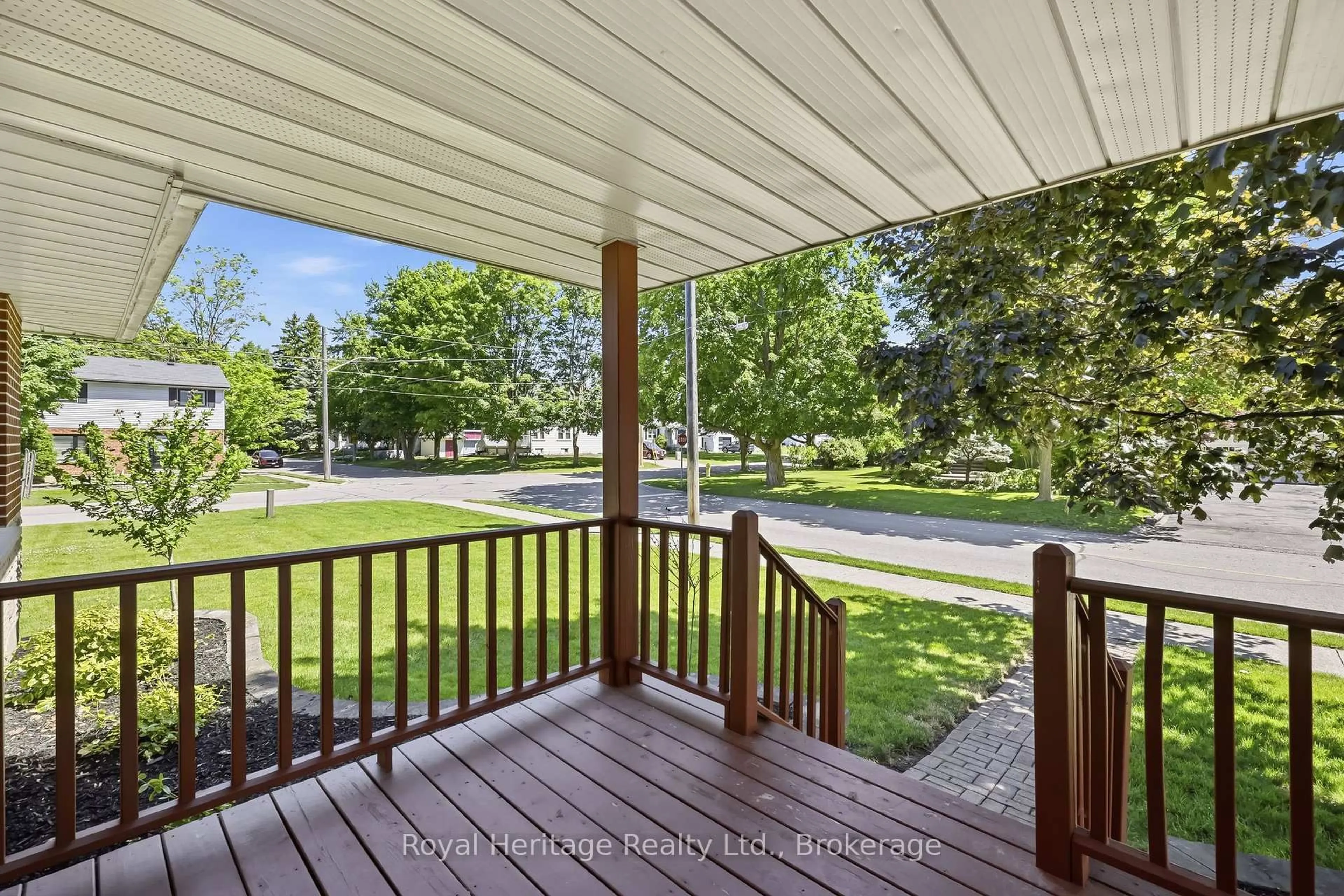 Patio, water/lake/river/ocean view for 12 Simcoe St, Whitby Ontario L1M 1B2