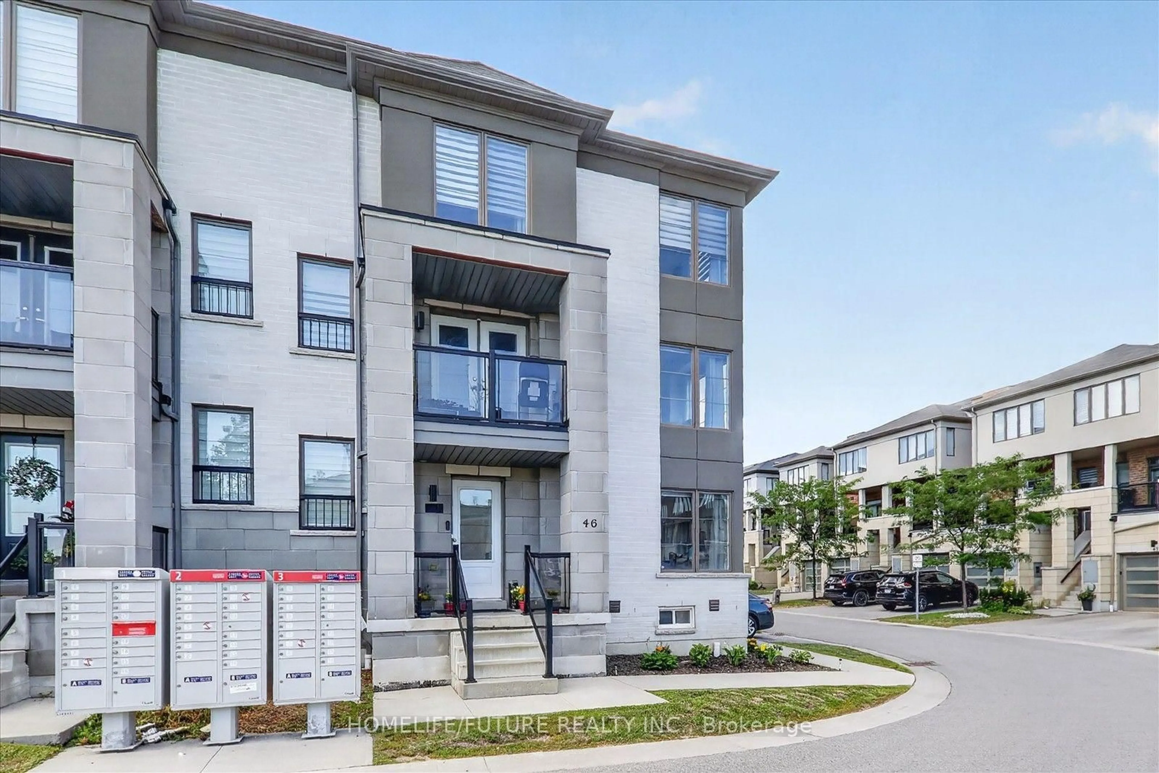 Unknown for 46 Pallock Hill Way, Whitby Ontario L1R 0N5