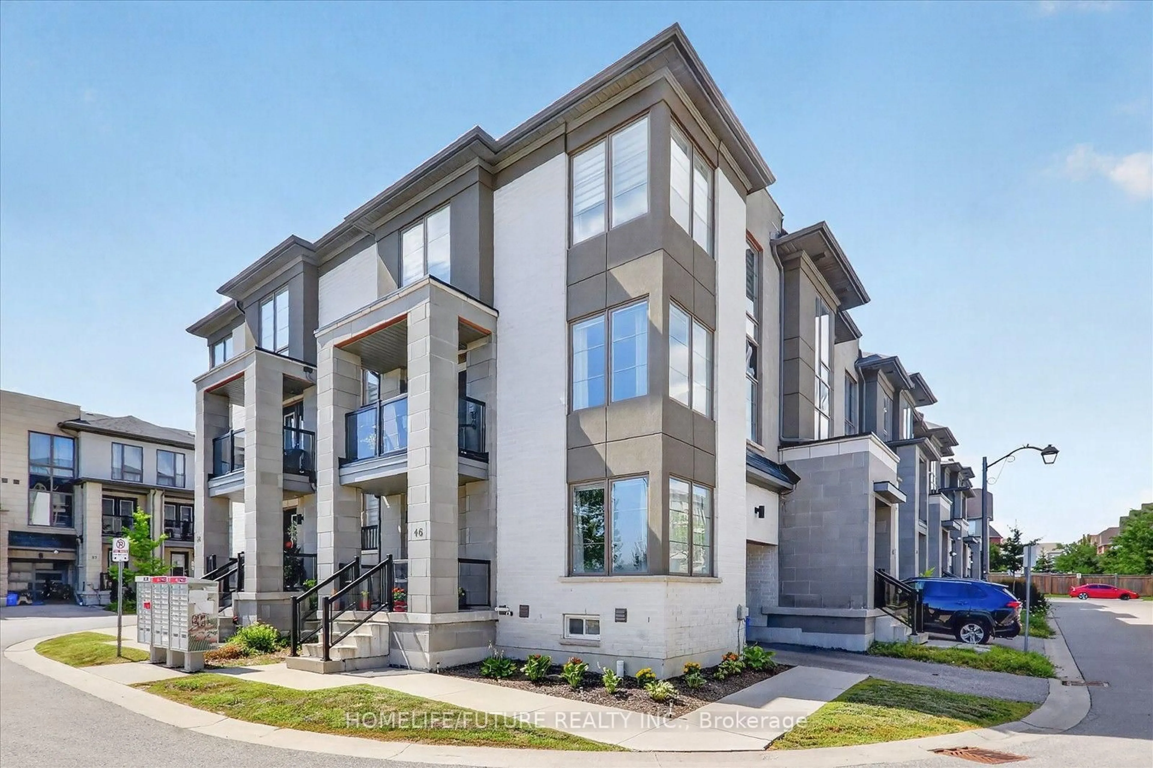 Unknown for 46 Pallock Hill Way, Whitby Ontario L1R 0N5