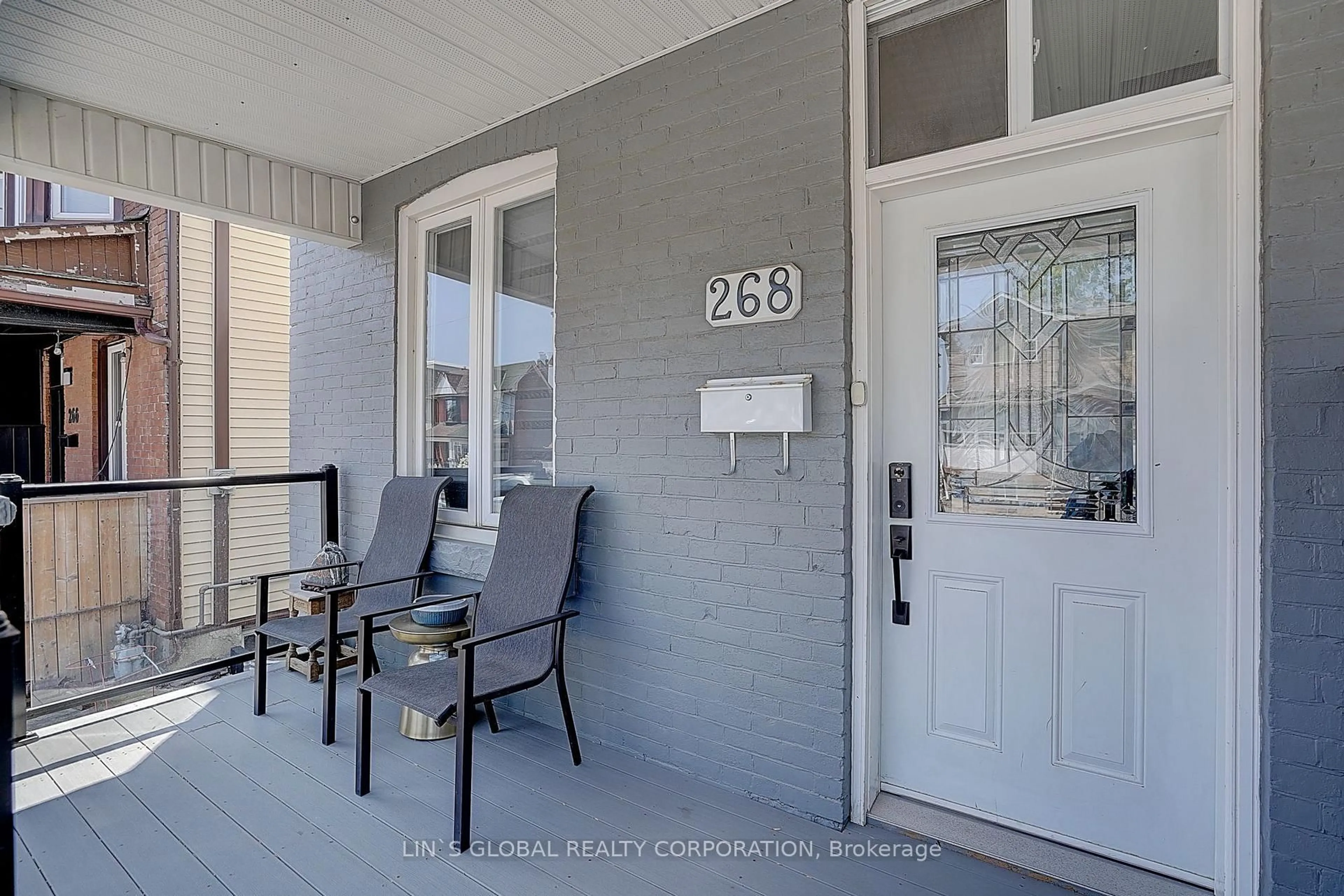 Indoor entryway for 268 Jones Ave, Toronto Ontario M4M 3A6