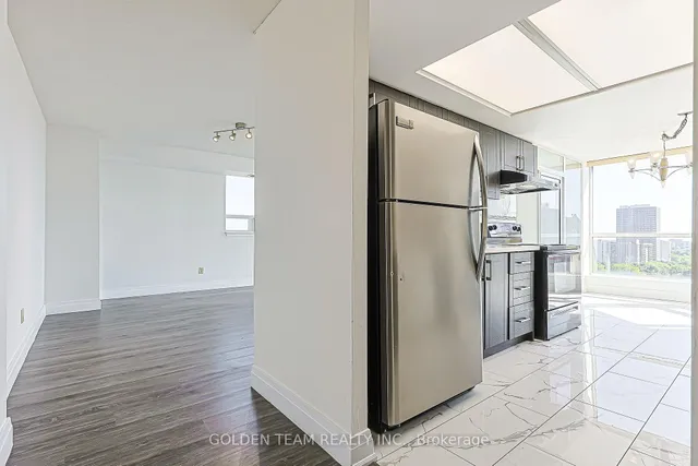 2460 Eglinton Ave #1606, Toronto 4