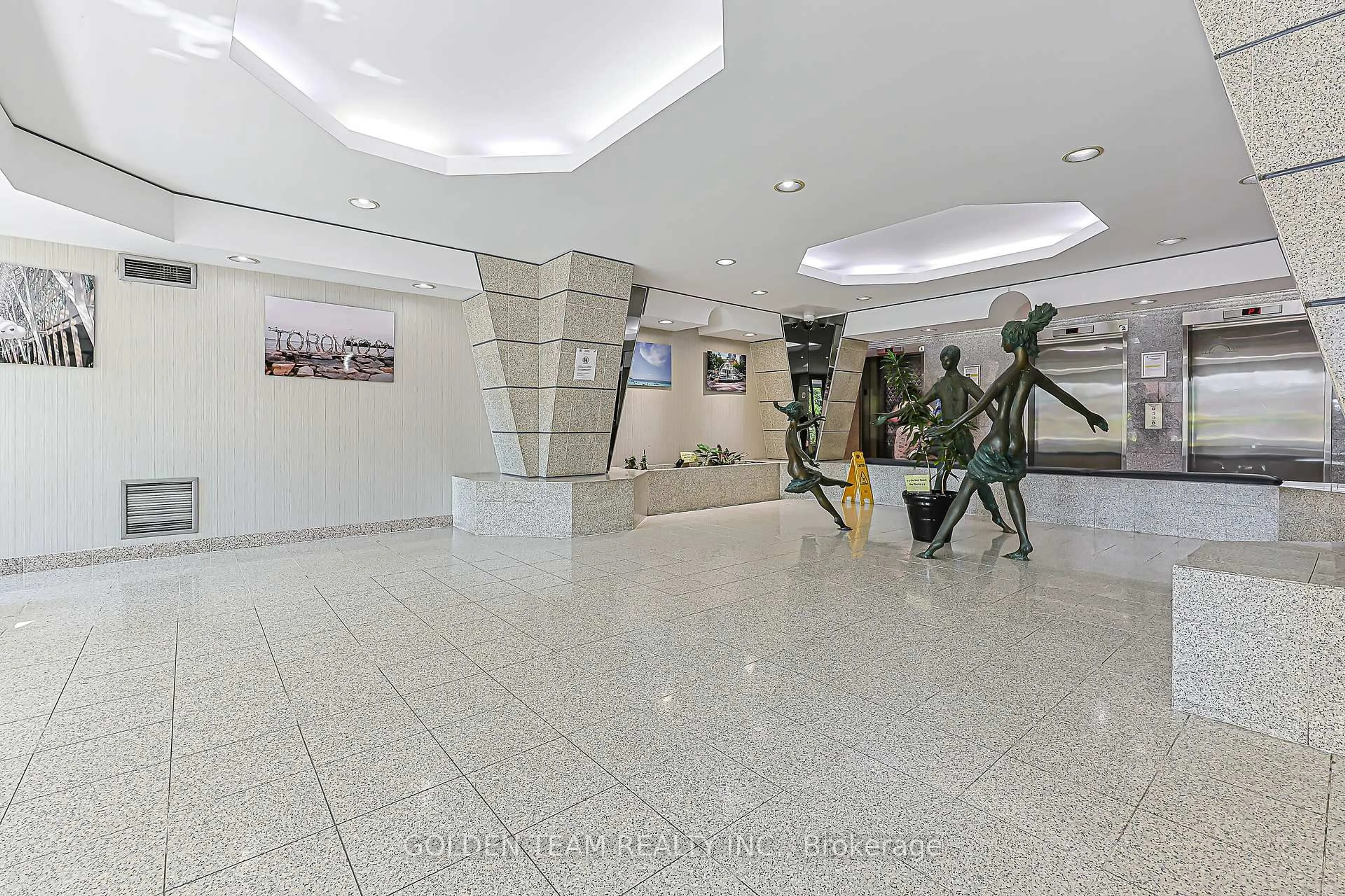 Lobby for 2460 Eglinton Ave #1606, Toronto Ontario M1K 5J7