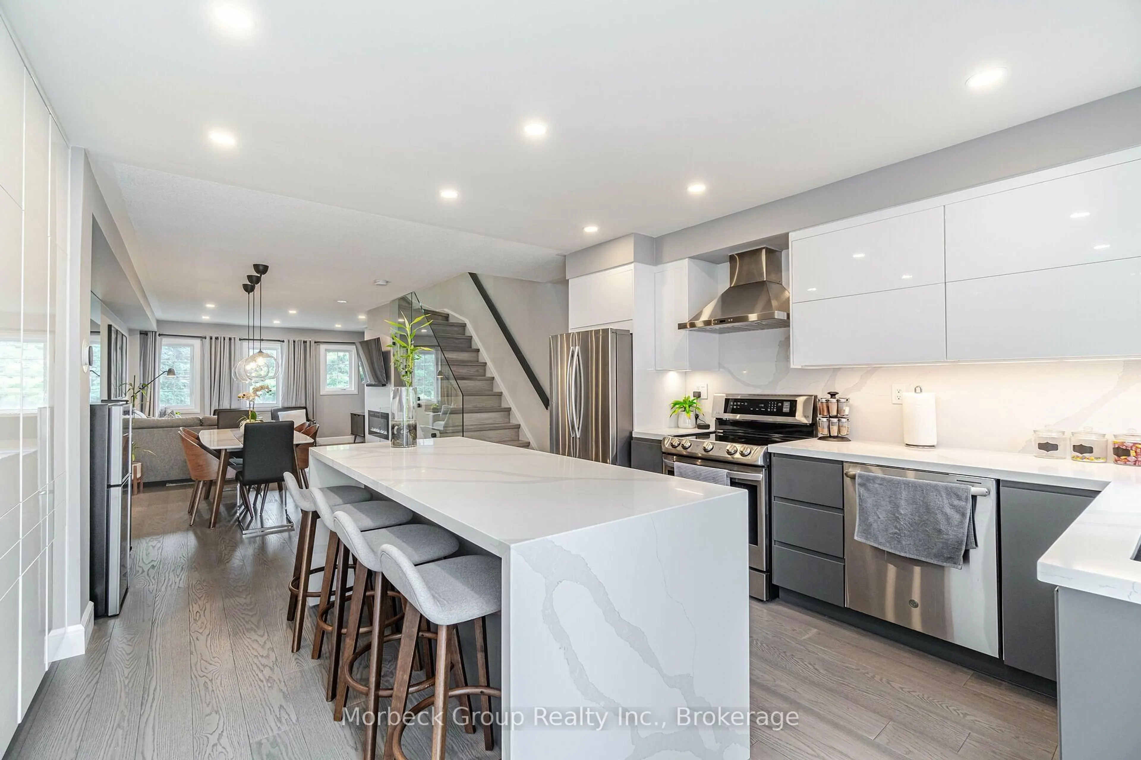 Open concept kitchen, unknown for 1100 Begley St #24, Pickering Ontario L1W 4B3