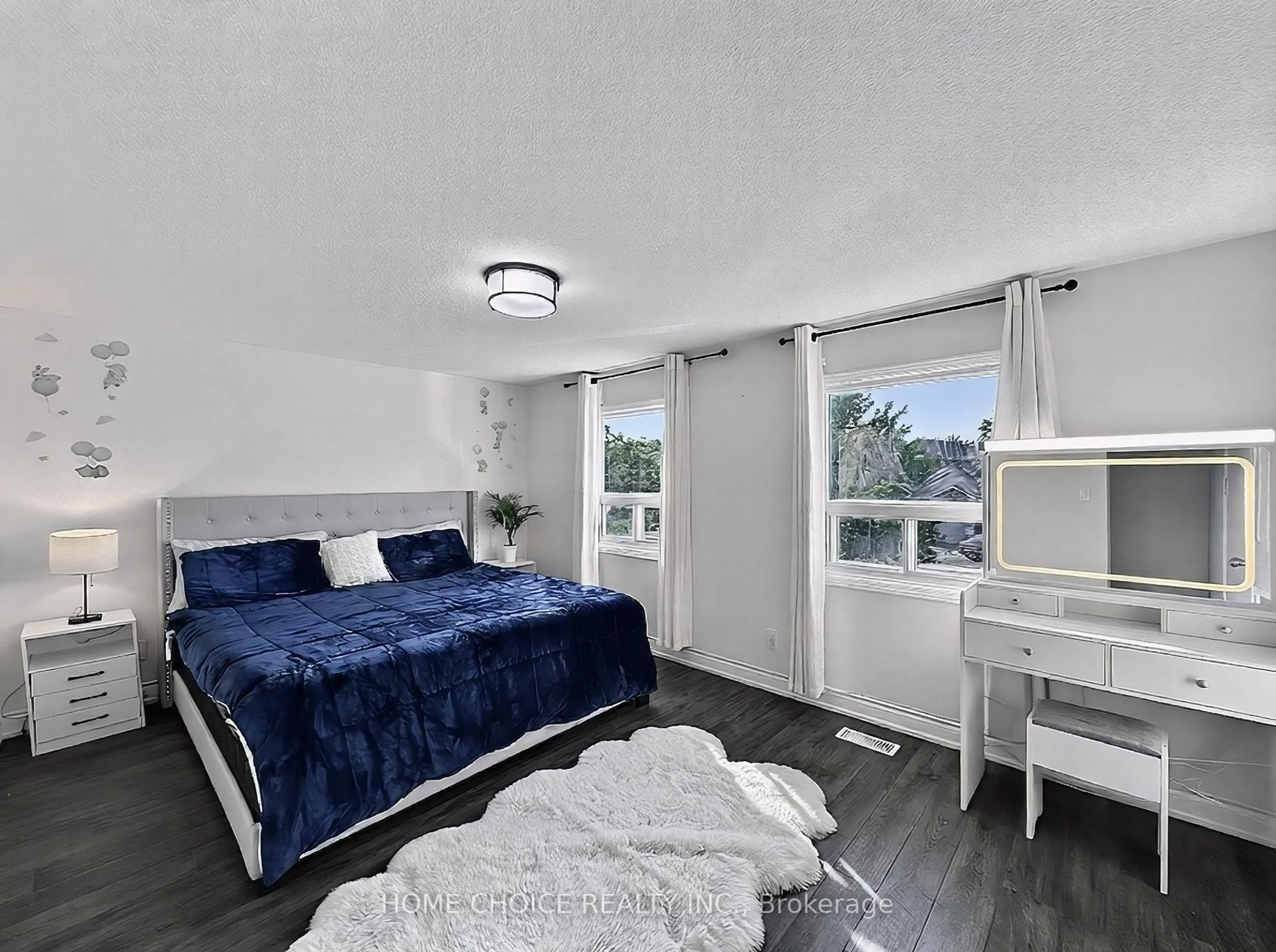 Bedroom with bed, unknown for 38 Robbinstone Dr, Toronto Ontario M1B 2E6