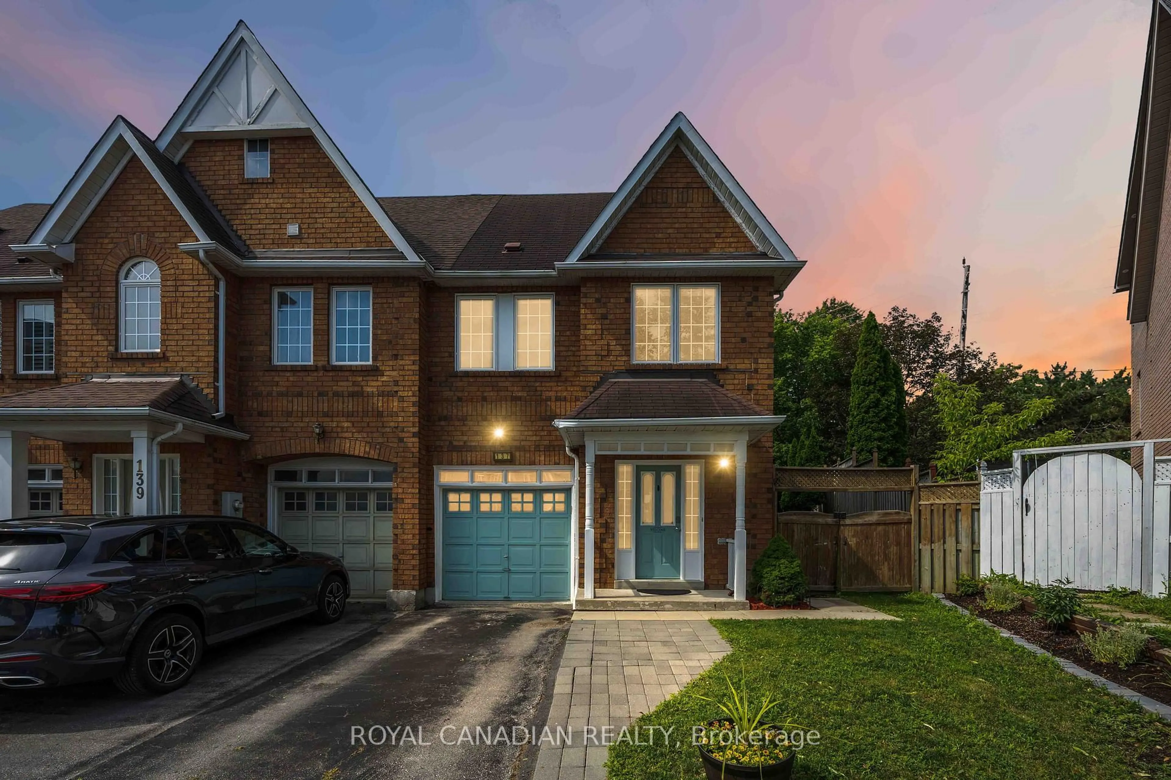 Home with brick exterior material, street for 137 Stokely Cres, Whitby Ontario L1N 9S9