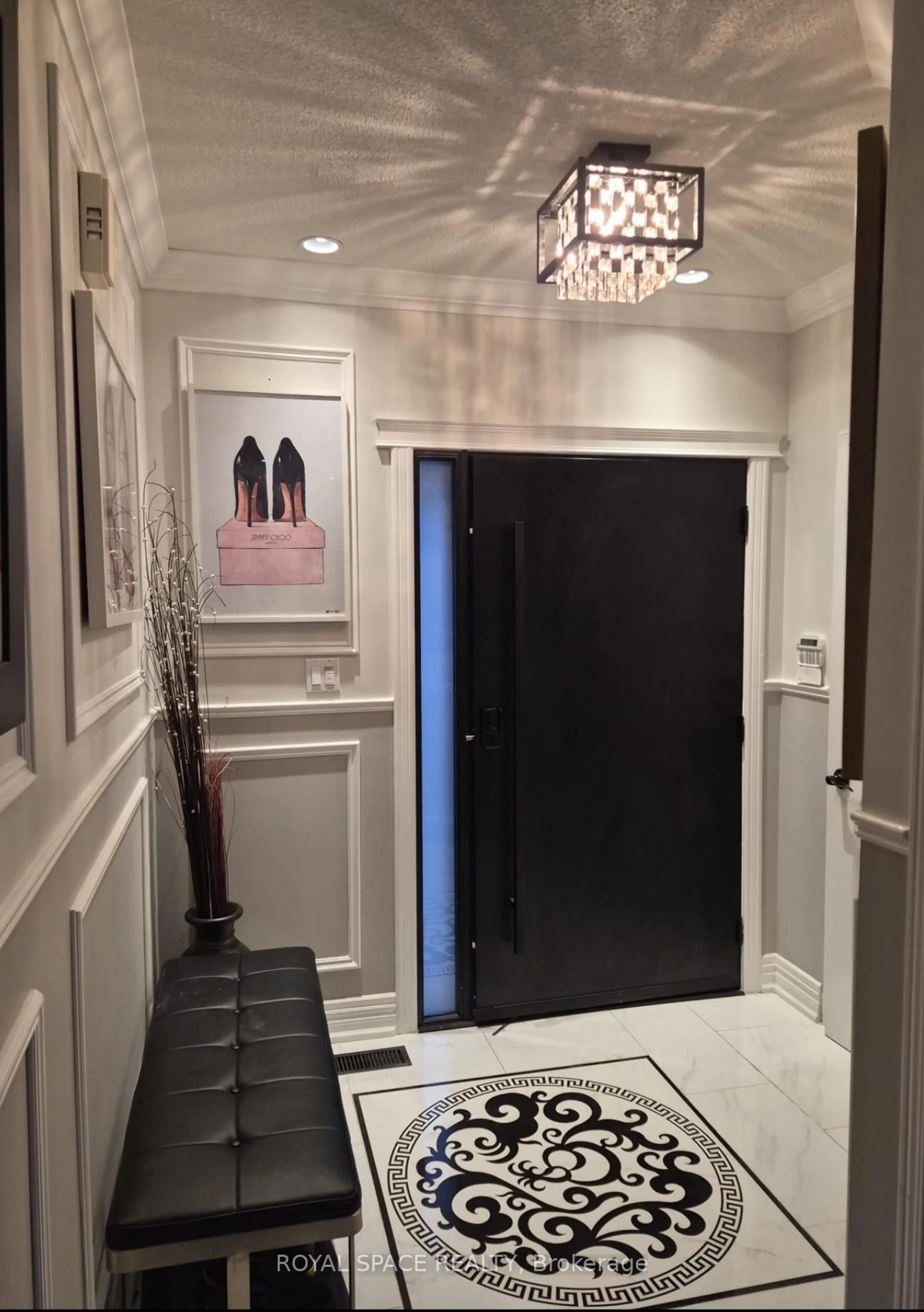 Indoor foyer for 7 Urwin St, Ajax Ontario L1T 0G7