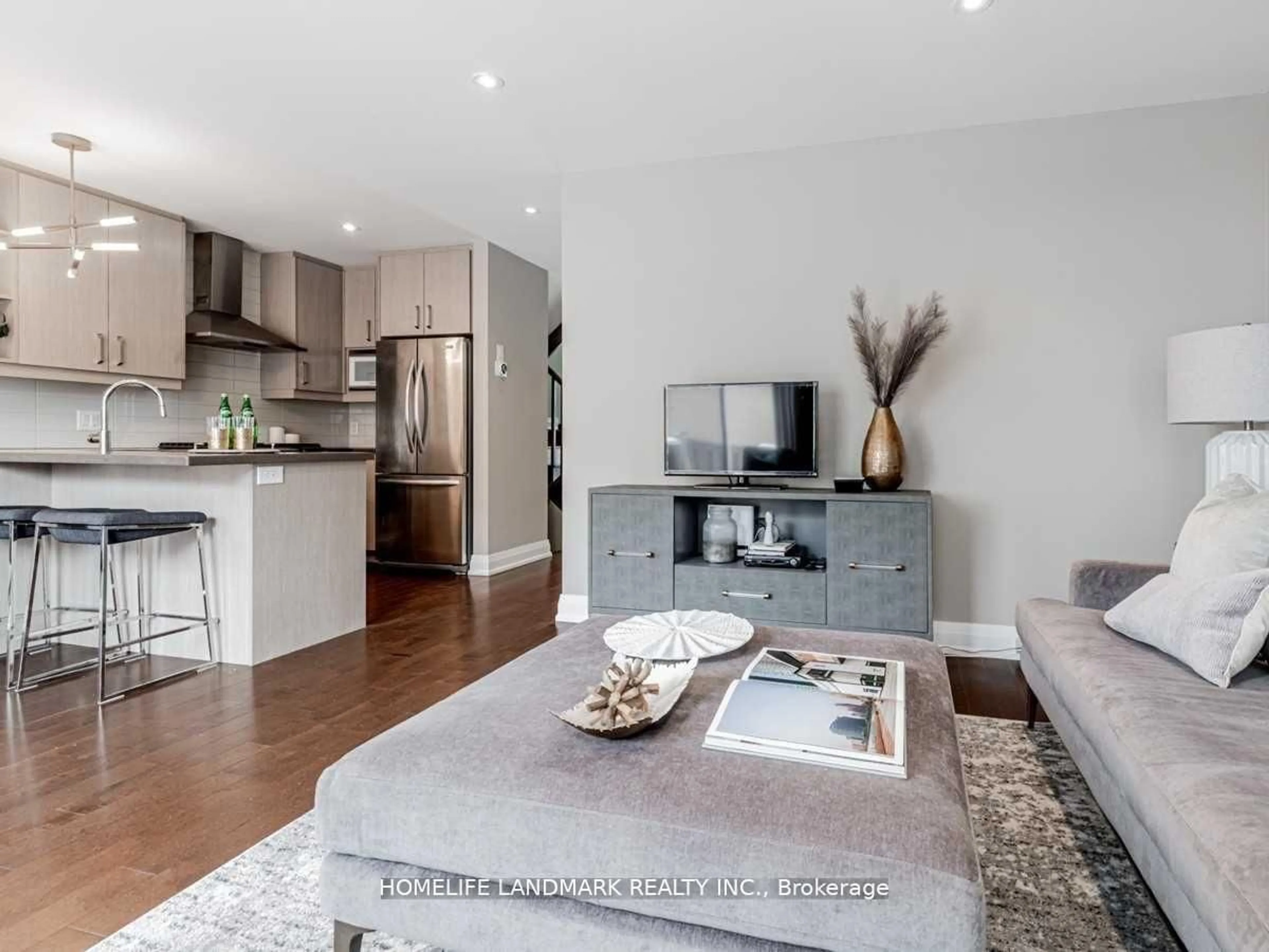 Open concept kitchen, unknown for 158b Glebemount Ave, Toronto Ontario M4C 3S7