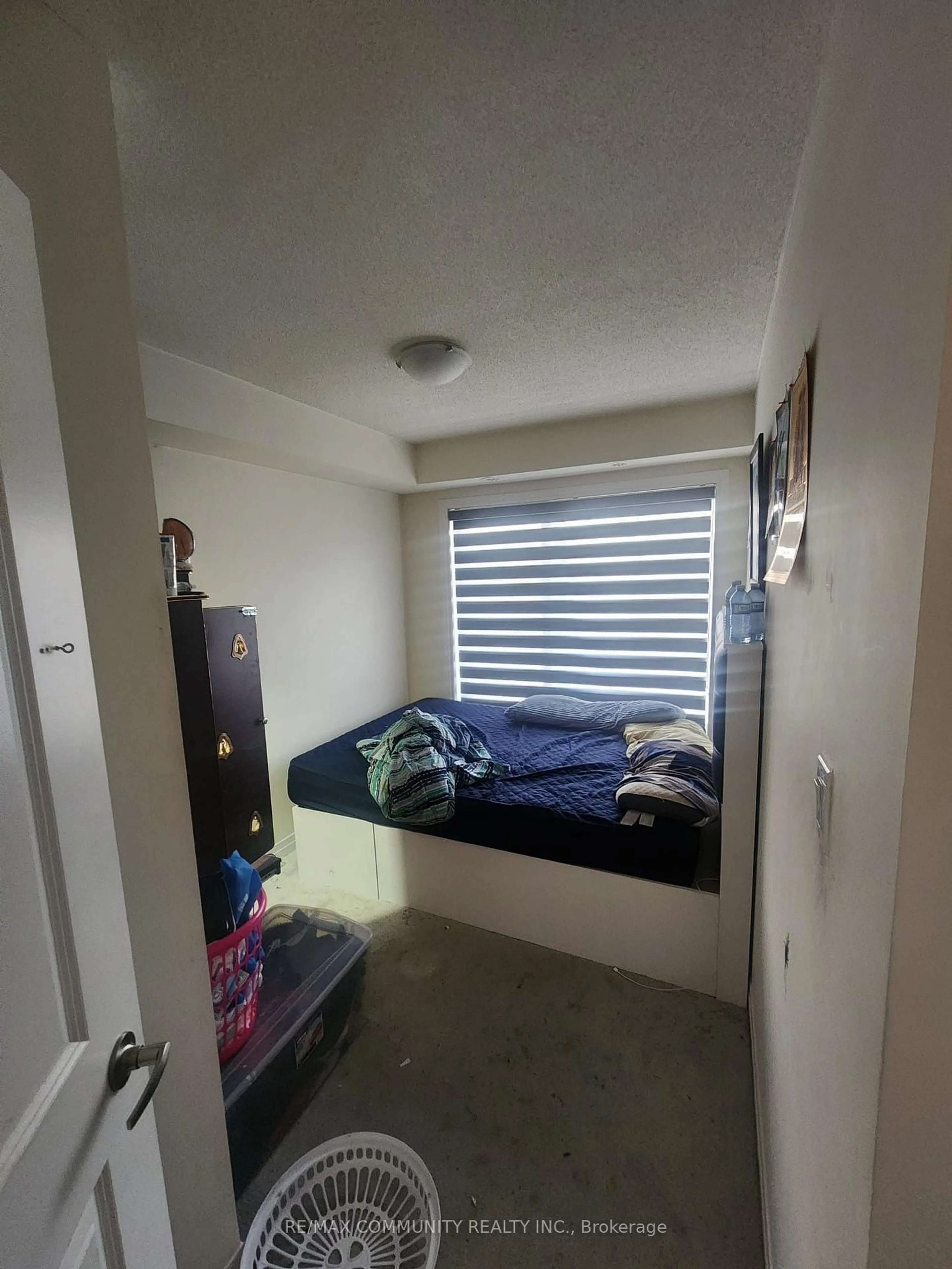 A pic of a room for 165 Tapscott Rd, Toronto Ontario M1B 0E8