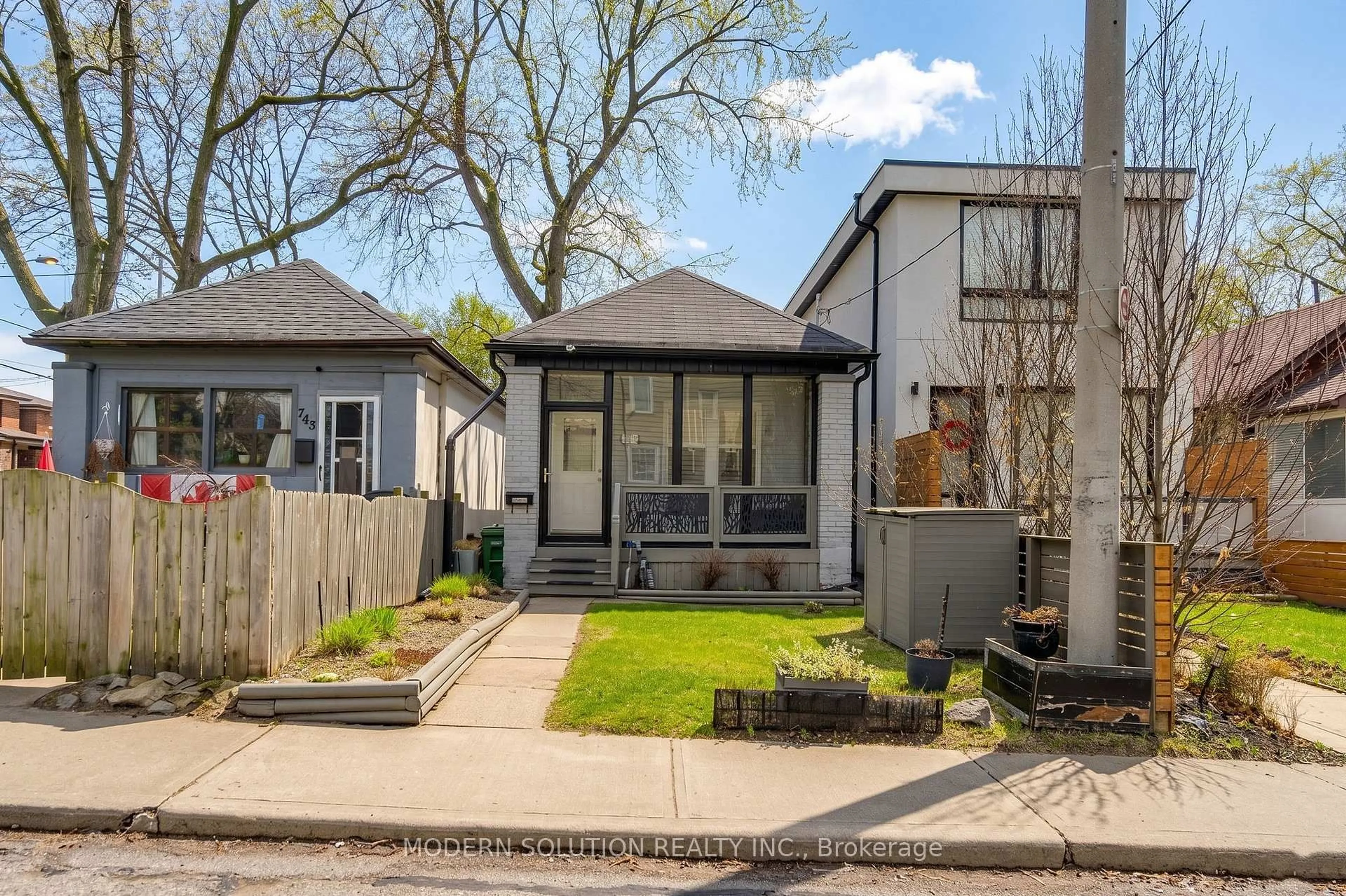 Unknown for 741 Milverton Blvd, Toronto Ontario M4C 1Y3