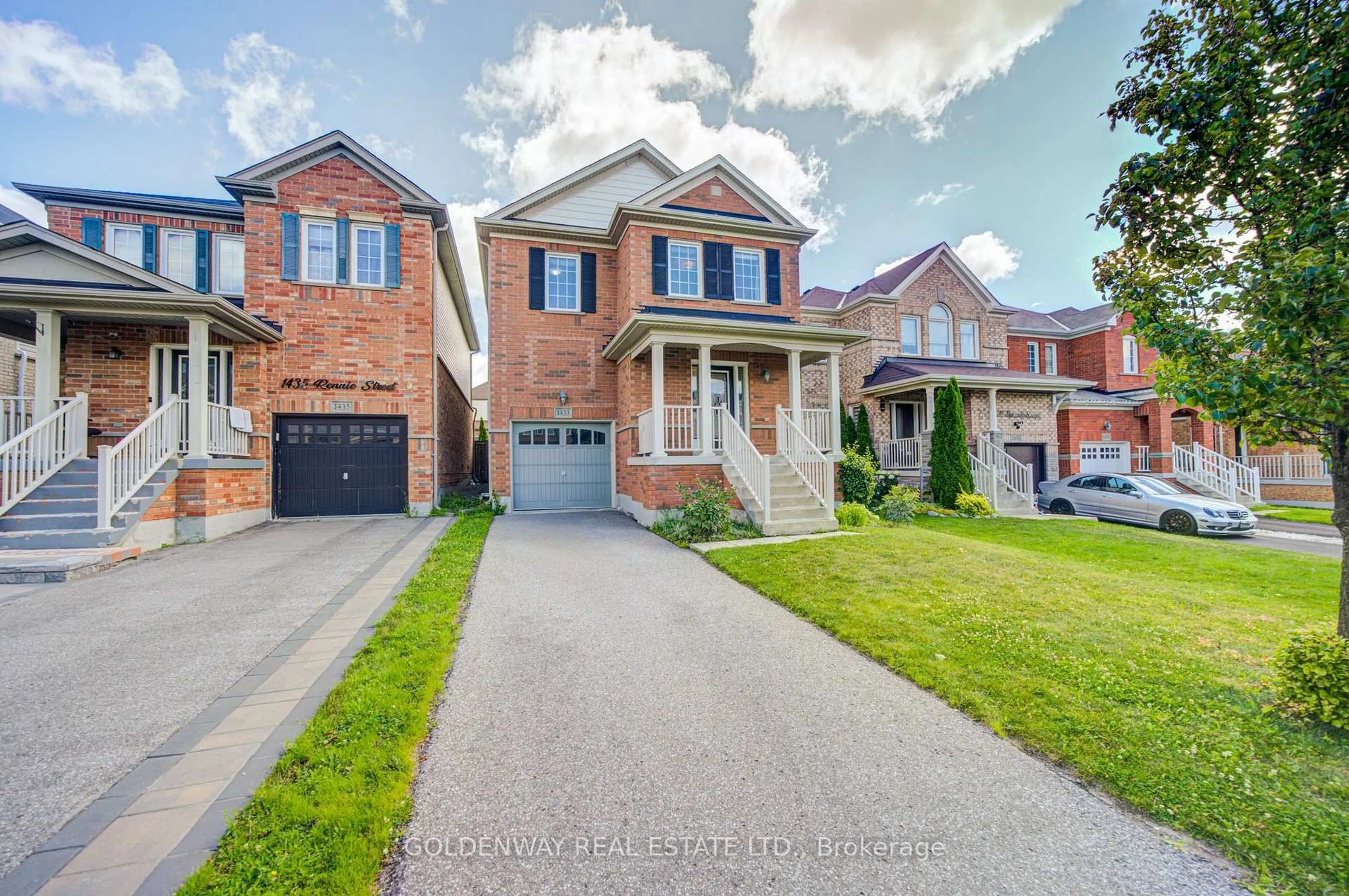 Home with brick exterior material, street for 1433 Rennie St, Oshawa Ontario L1K 0N8