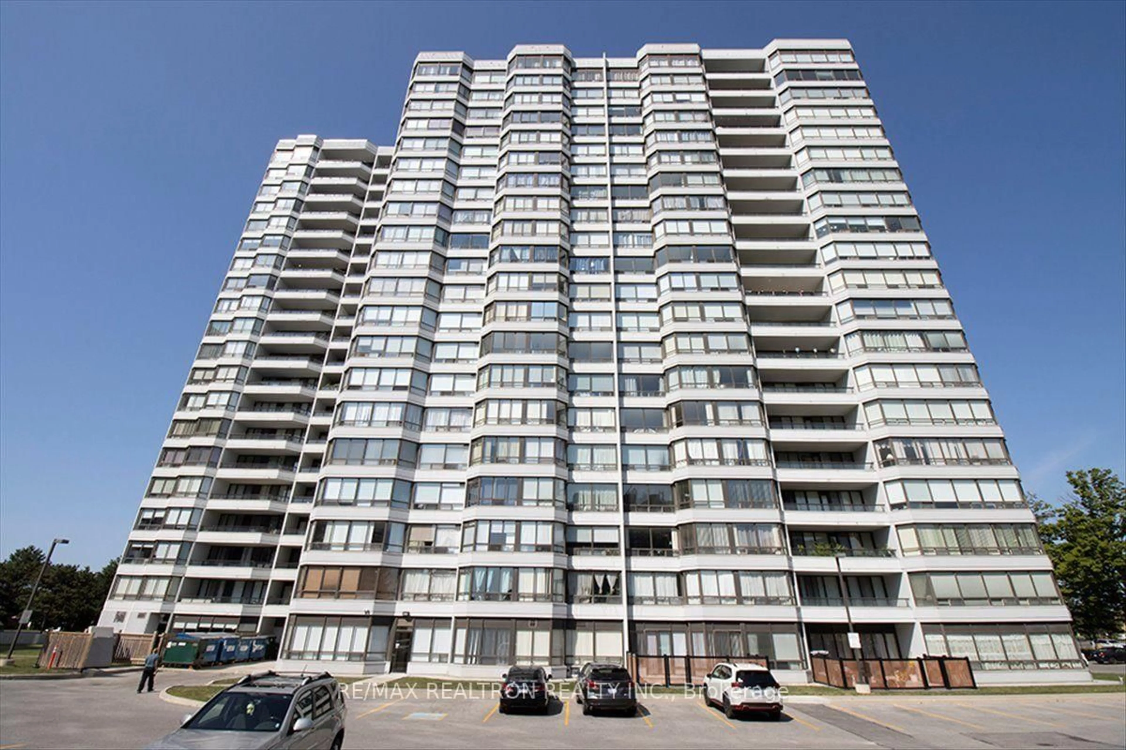 Unknown for 300 Alton Towers Circ #711, Toronto Ontario M1V 4X9