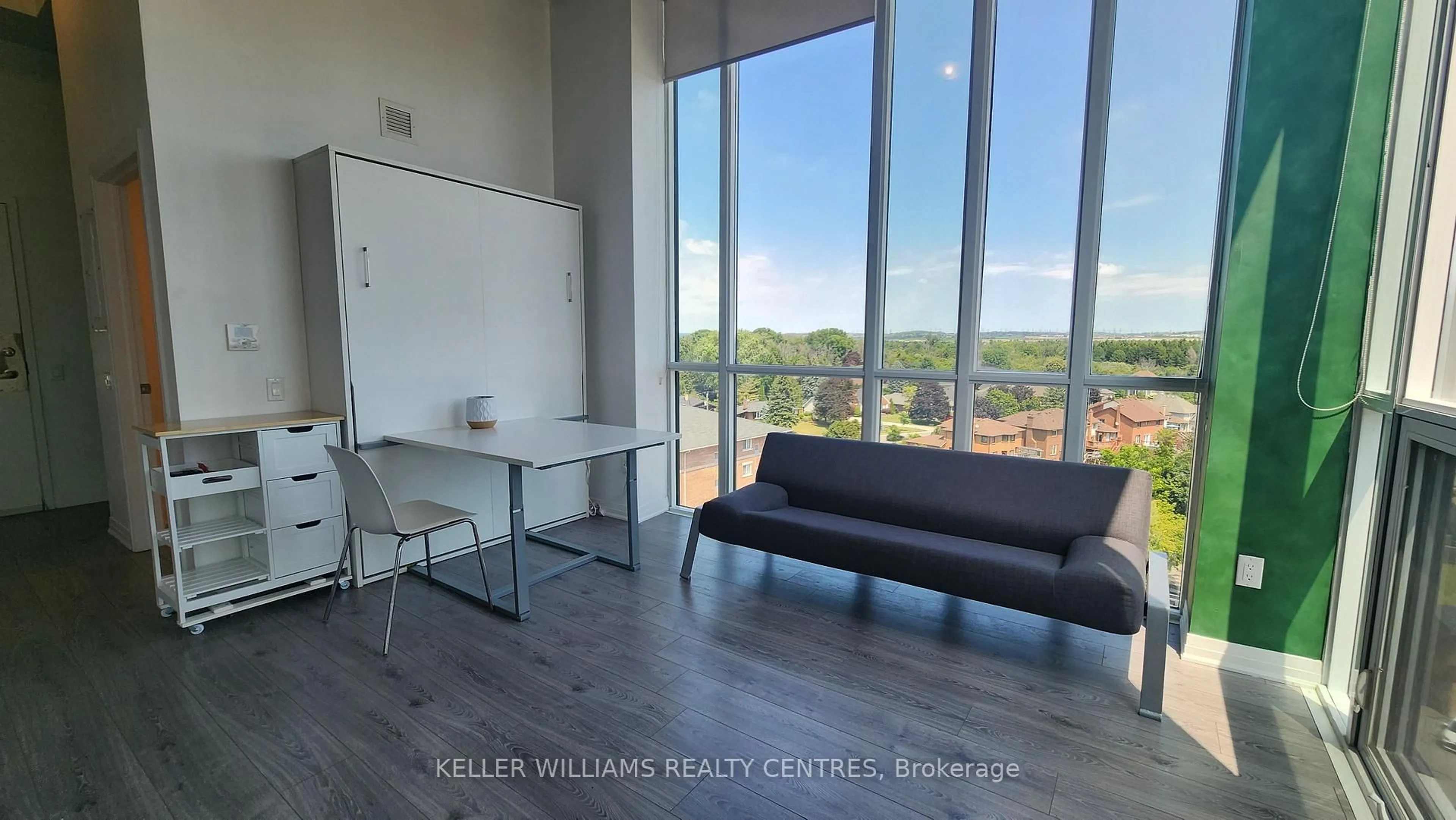 A pic of a room for 1900 Simcoe St #832, Oshawa Ontario L1G 4Y3