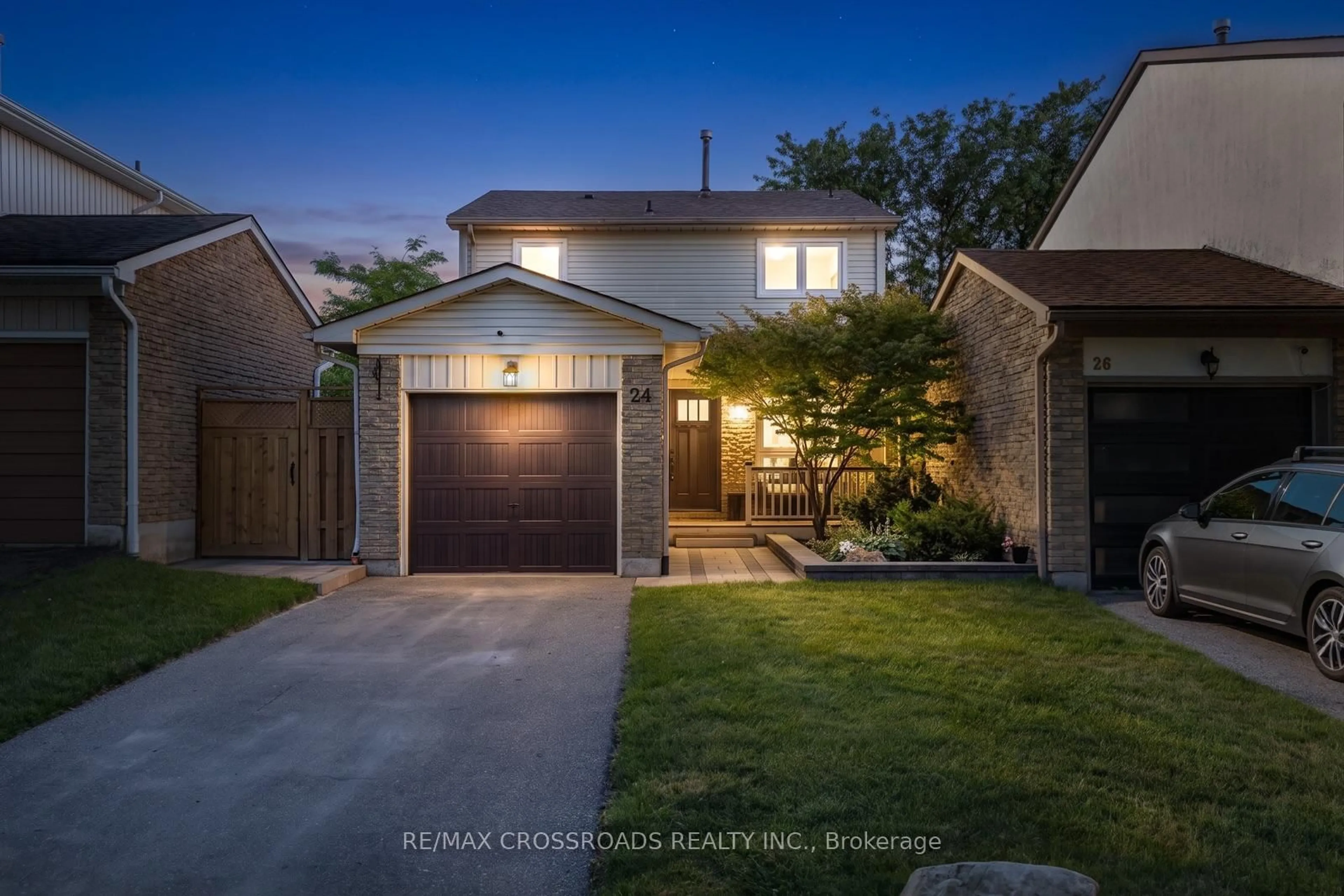 Home with brick exterior material, street for 24 Harrison Crt, Whitby Ontario L1N 6E2
