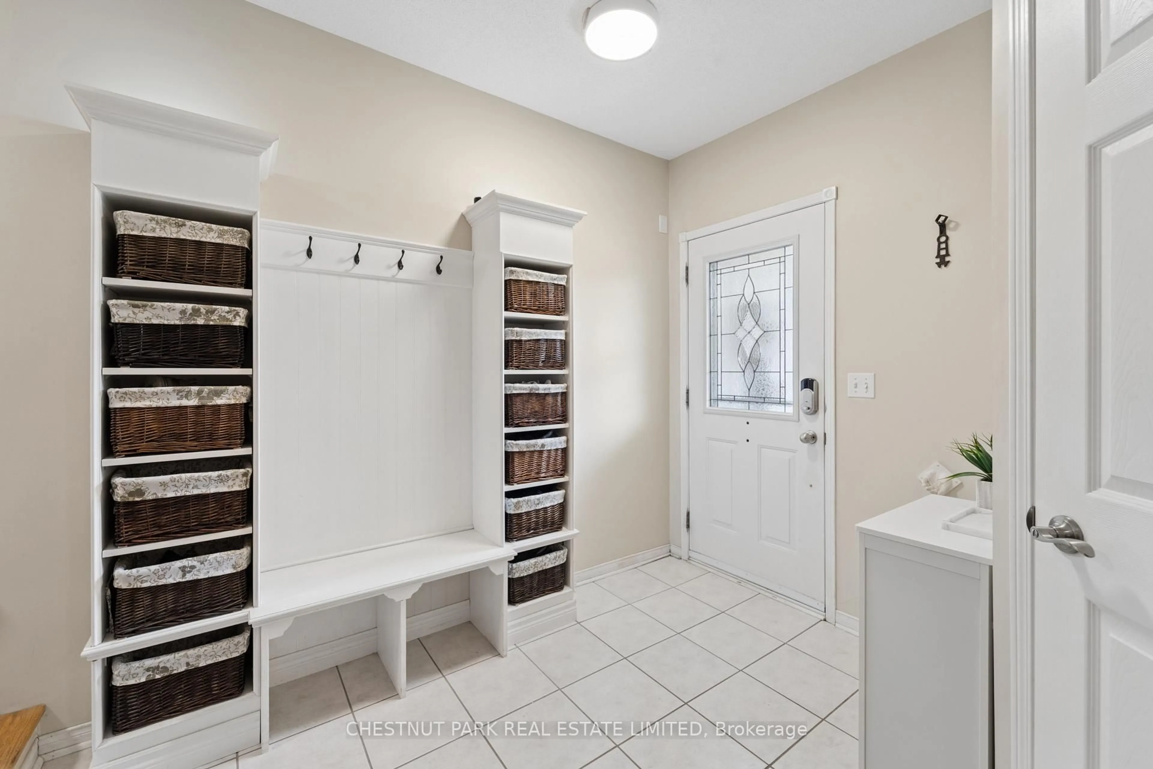 Laundry room for 52 Bexley Cres, Whitby Ontario L1M 2C6