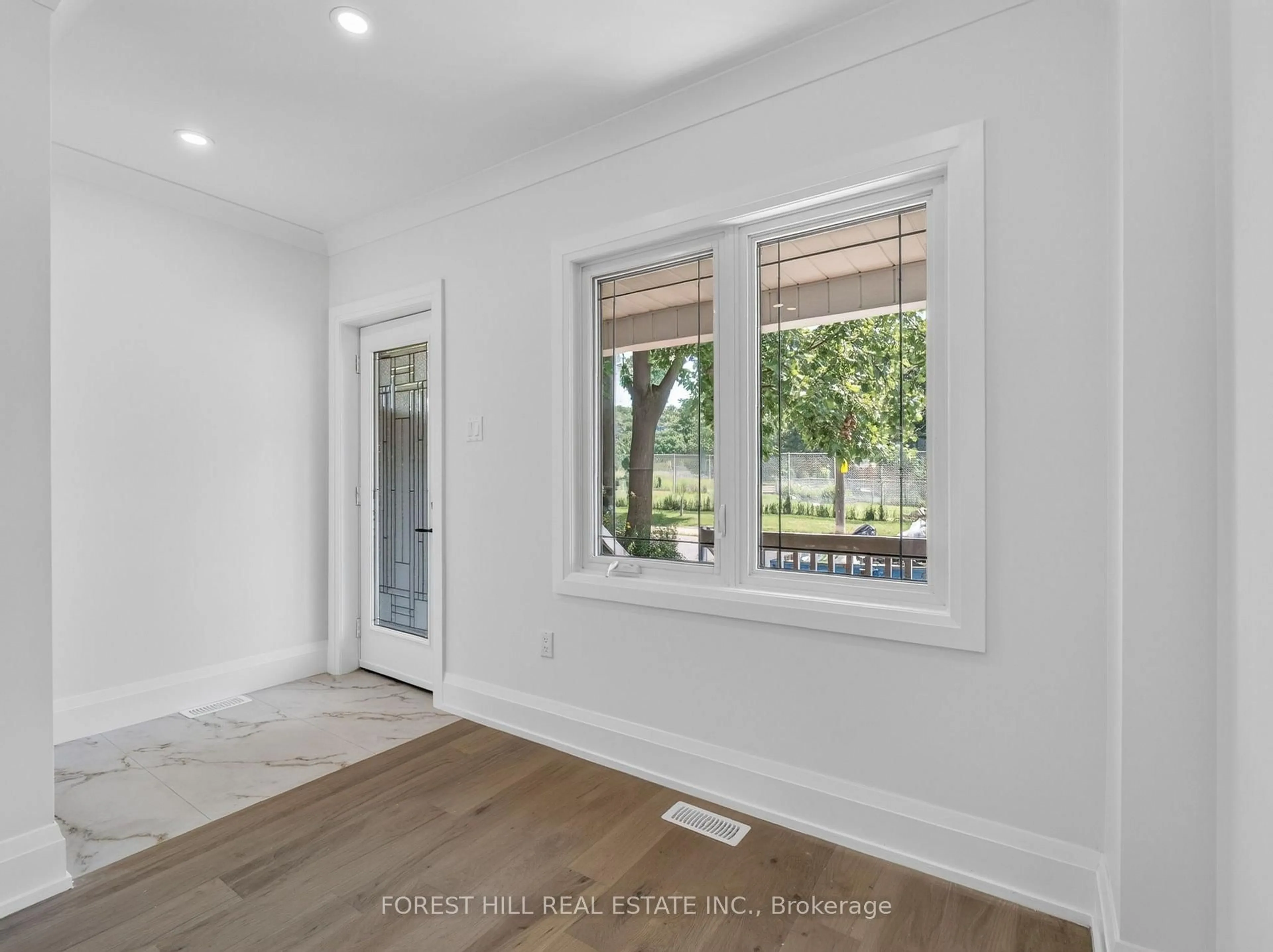 Indoor entryway for 54 Chatham Ave, Toronto Ontario M4J 1K6