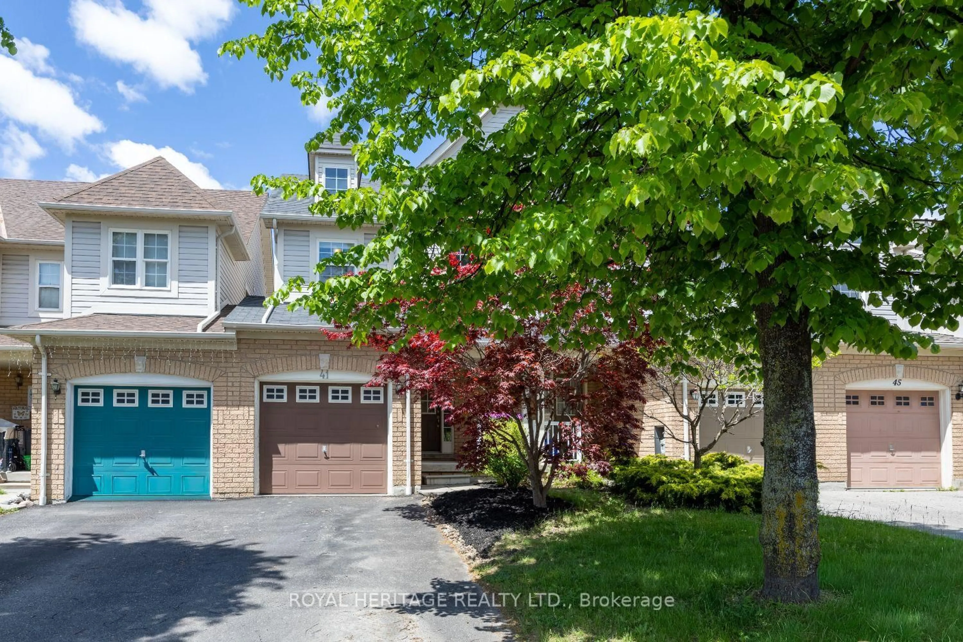 Unknown for 41 Toscana Dr, Whitby Ontario L1R 2Z4