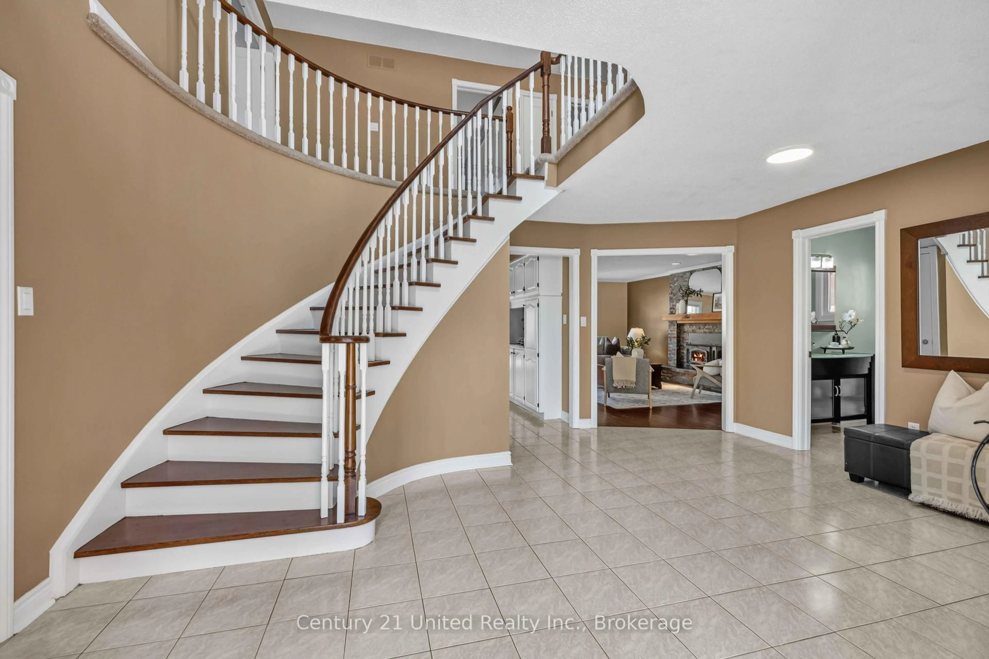 Unknown for 59 Waverly St, Oshawa Ontario L1J 8H2