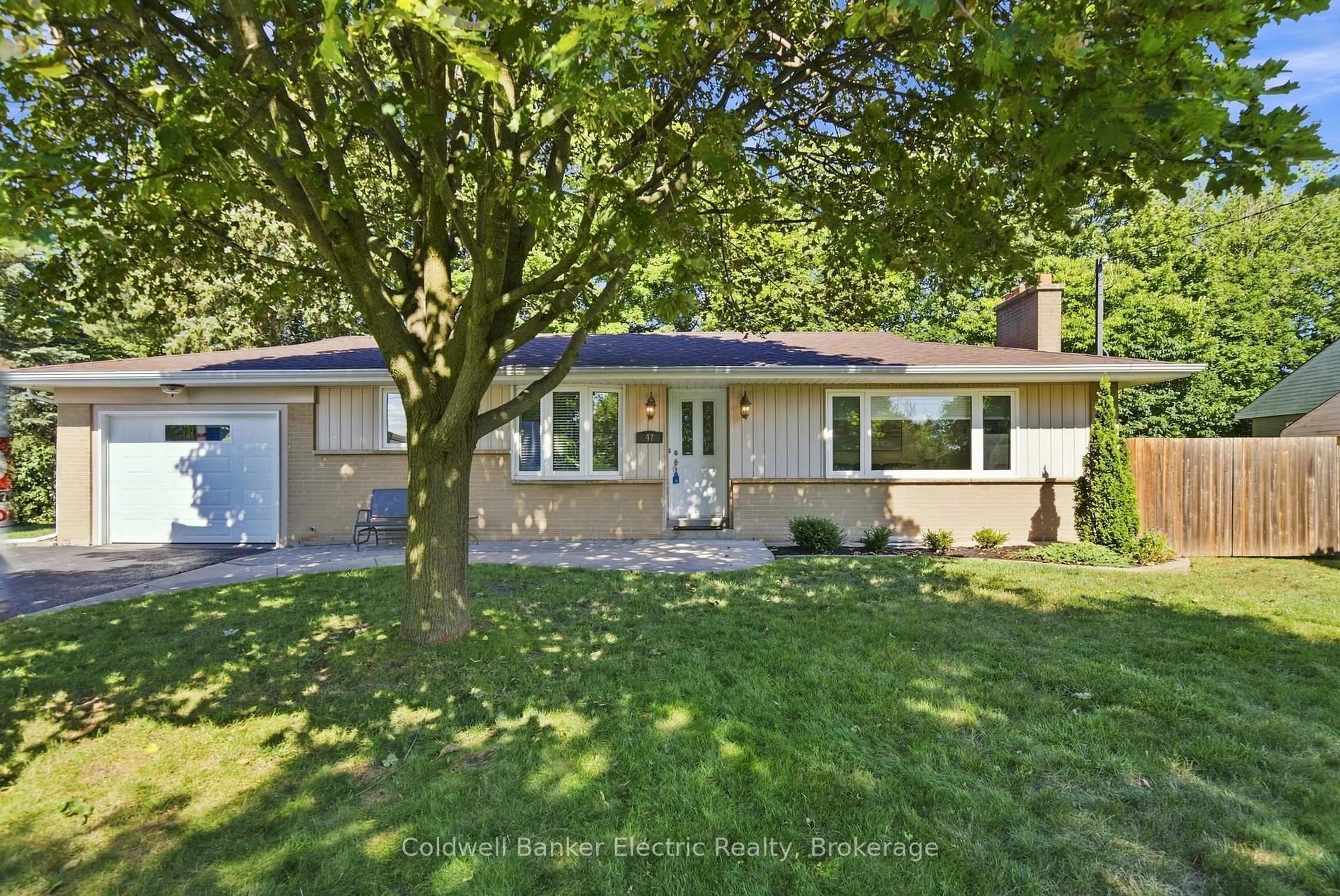 Unknown for 47 Grandview St, Oshawa Ontario L1G 6N6