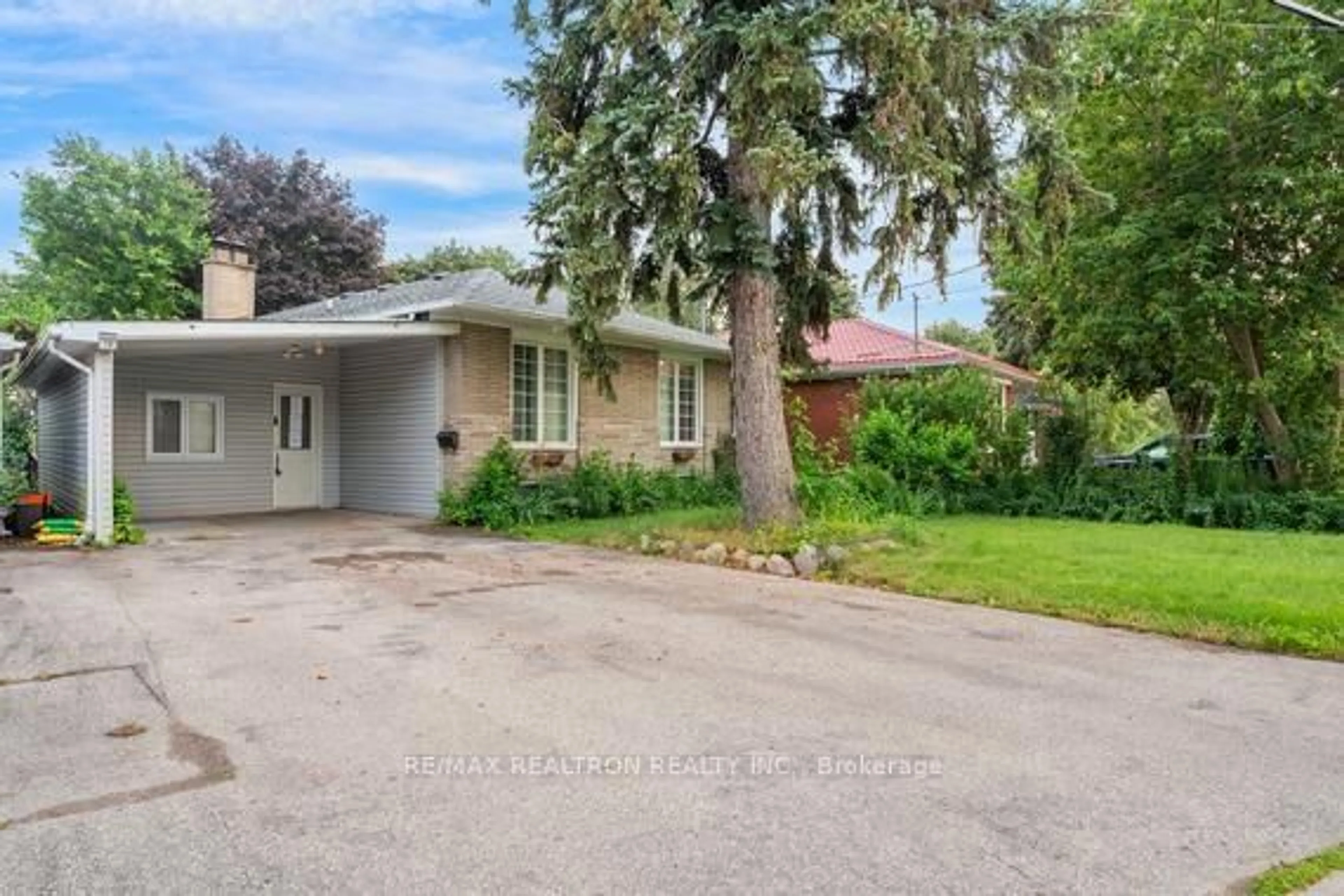 Unknown for 79 Seminole Ave, Toronto Ontario M1J 1N3
