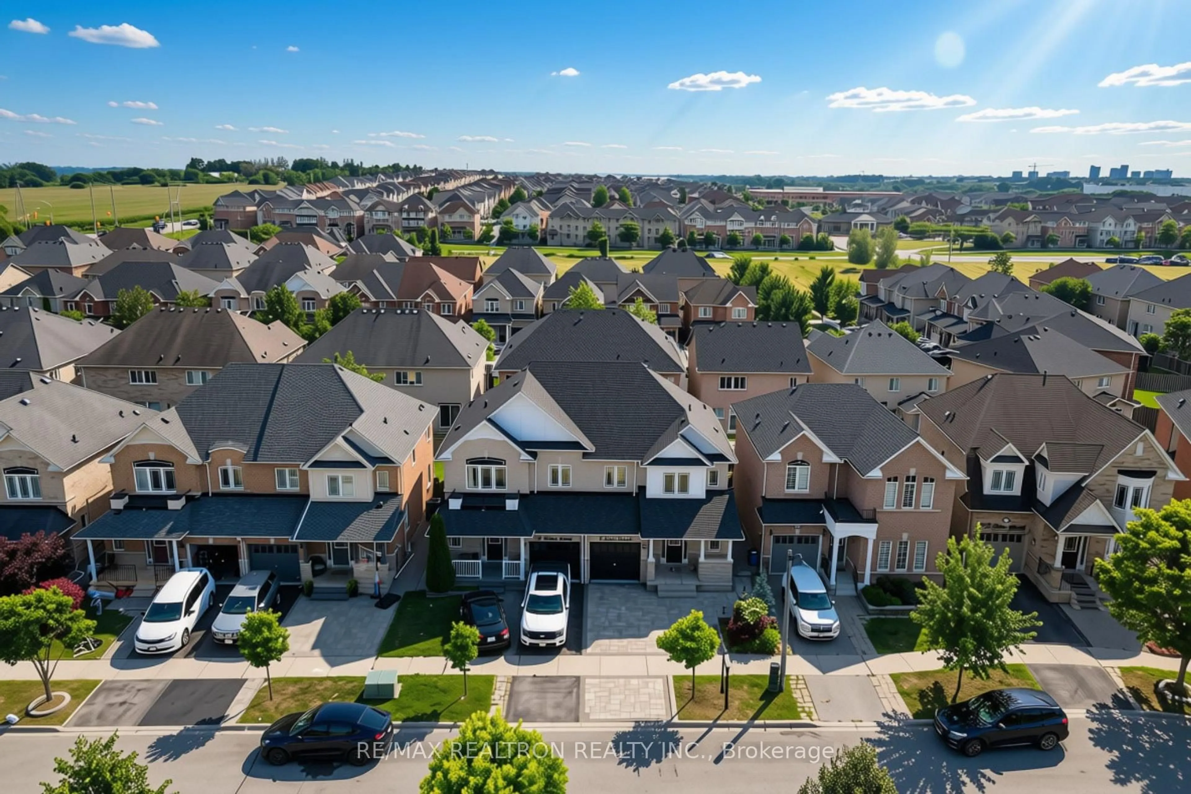 A pic from outside/outdoor area/front of a property/back of a property/a pic from drone, unknown for 21 Barden Cres, Ajax Ontario L1Z 2A8
