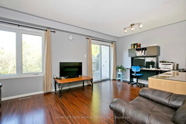 1814 Woodgate Crt, Oshawa 5
