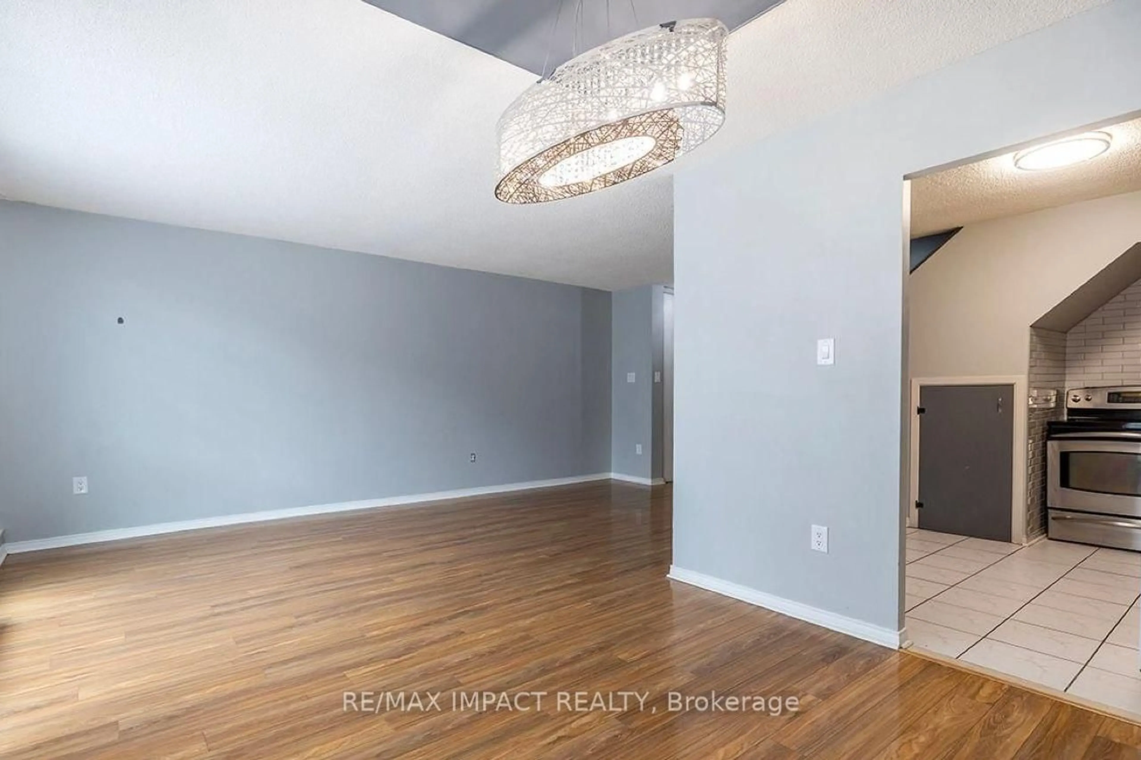 A pic of a room for 454 Centre St #108, Oshawa Ontario L1H 4C2