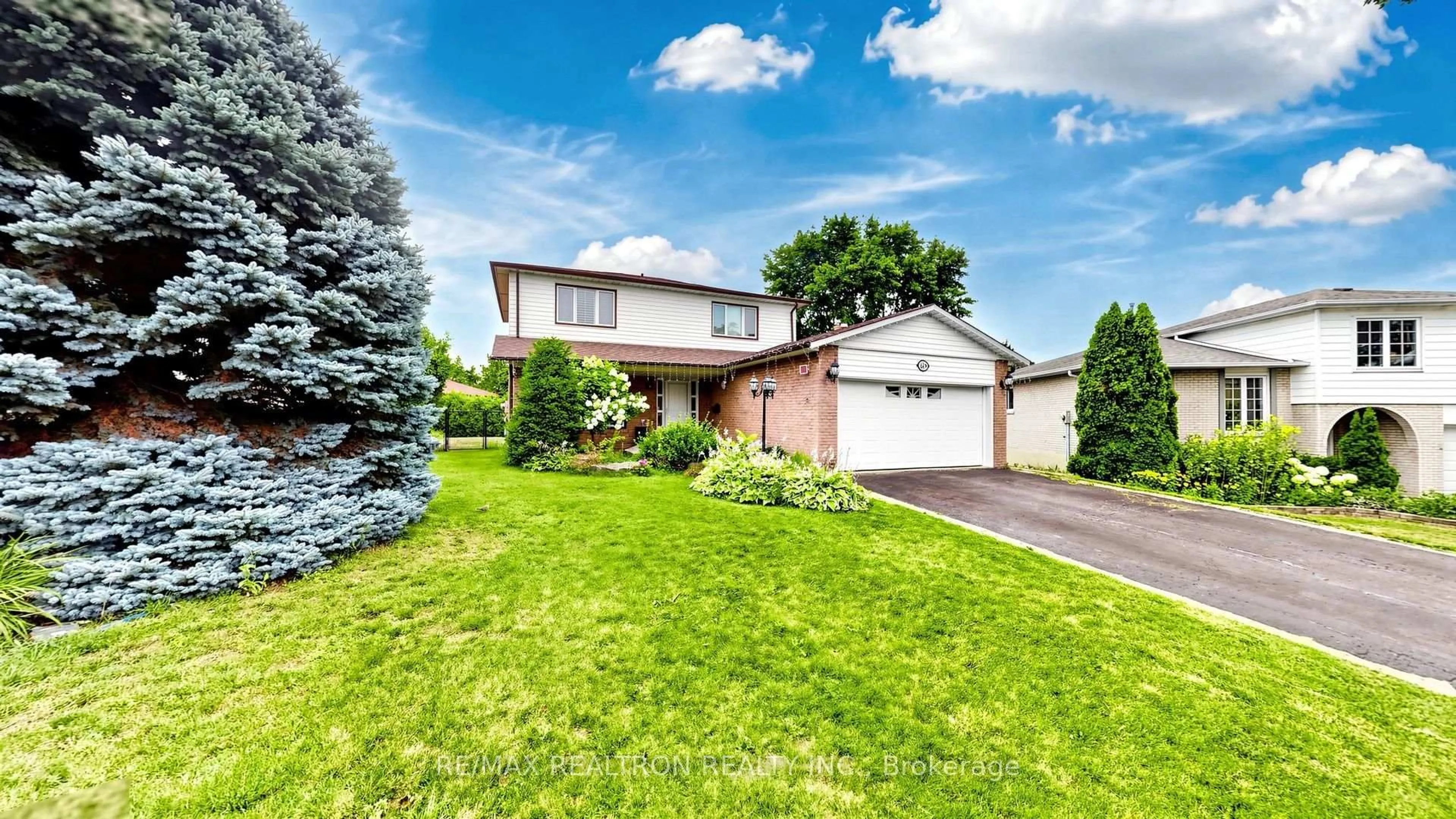 Unknown for 349 Siena Crt, Oshawa Ontario L1J 6V5