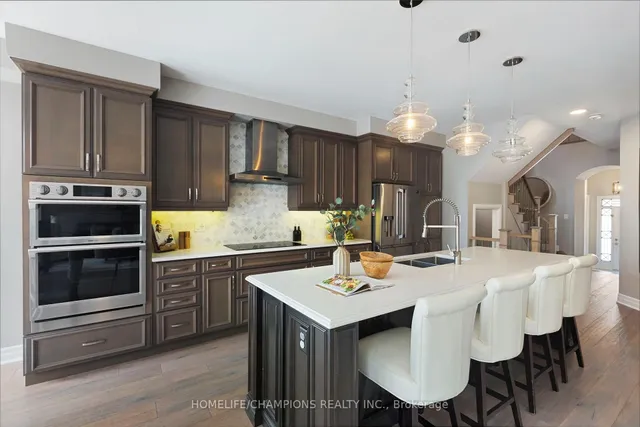 993 Dragonfly Ave, Pickering 5