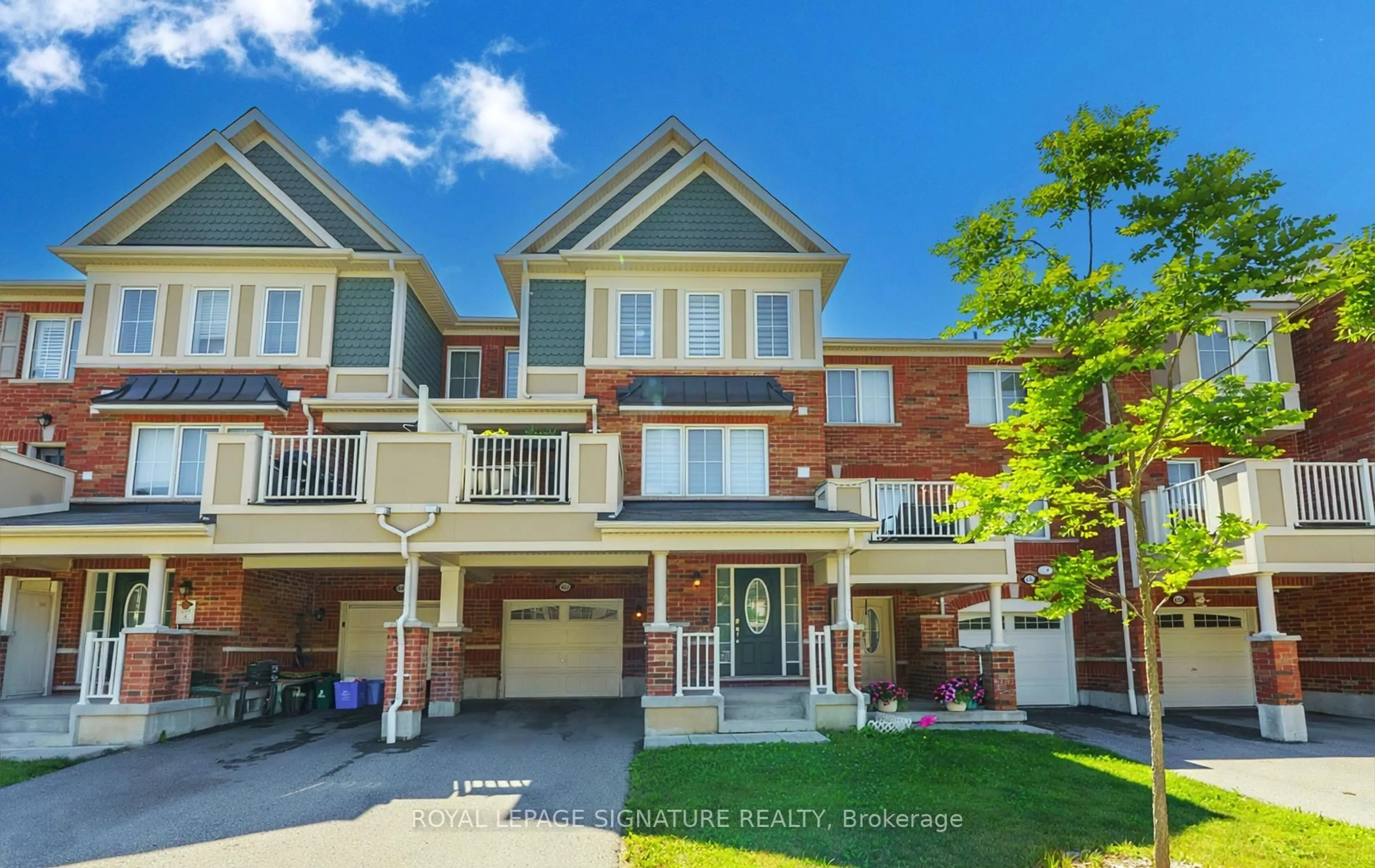 Home with brick exterior material, unknown for 1085 Silk St, Pickering Ontario L1X 0B8