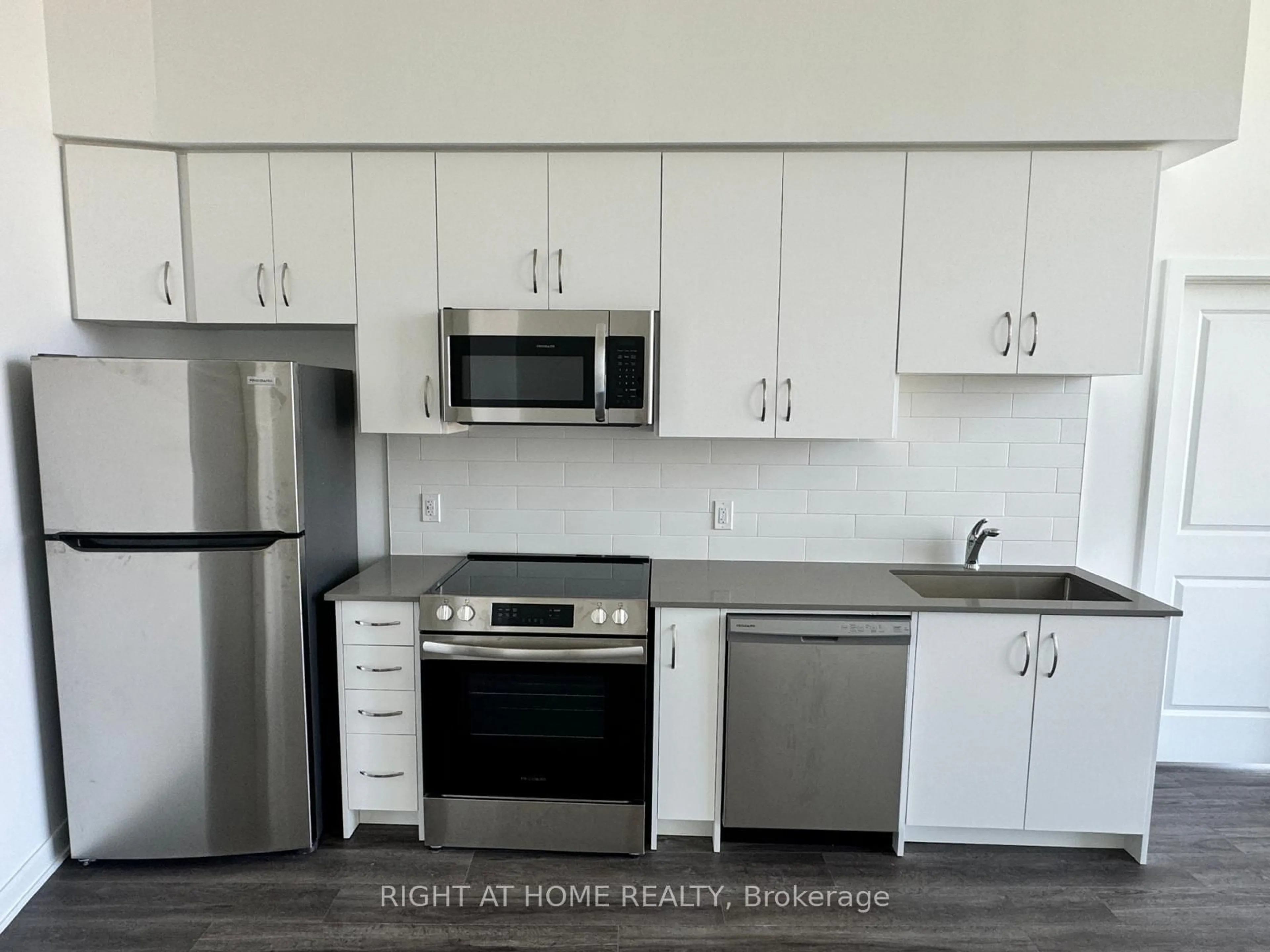 Standard kitchen, wood/laminate floor for 385 Arctic Red Dr #417, Oshawa Ontario L1L 0W9
