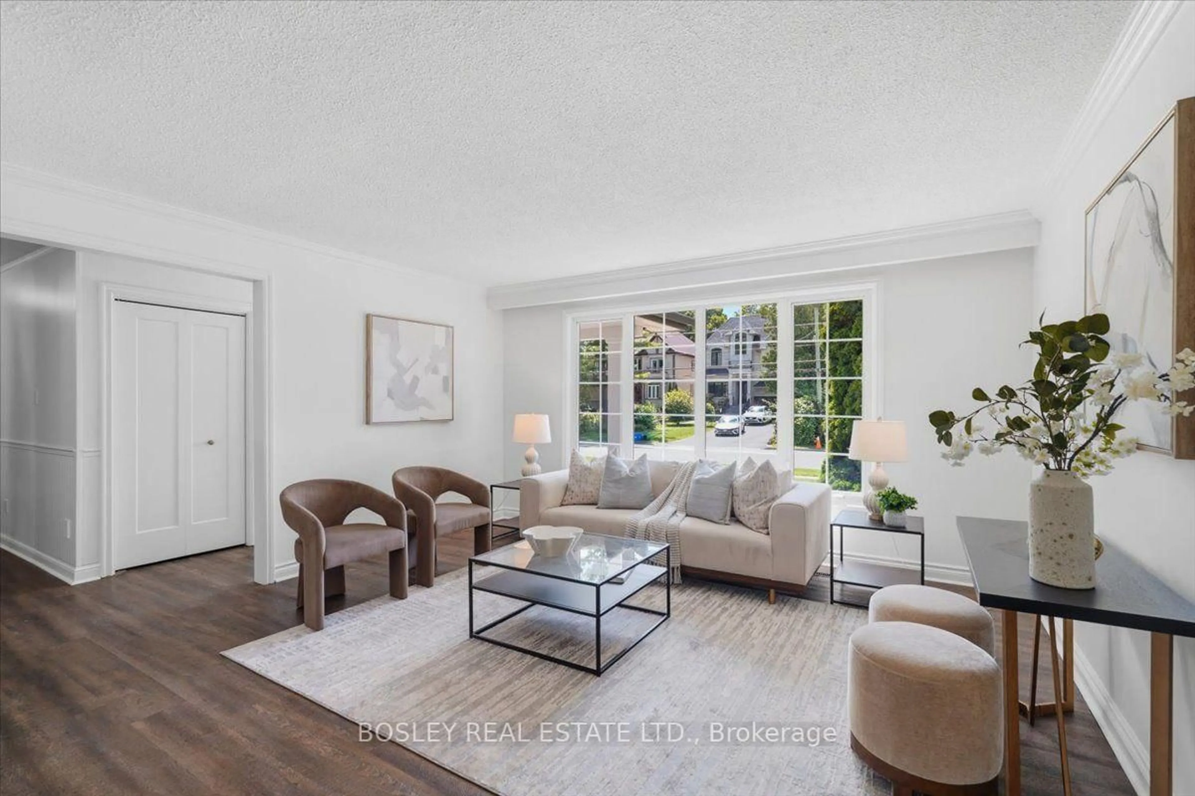 Living room with furniture, unknown for 1841 Fairport Rd, Pickering Ontario L1V 1T2