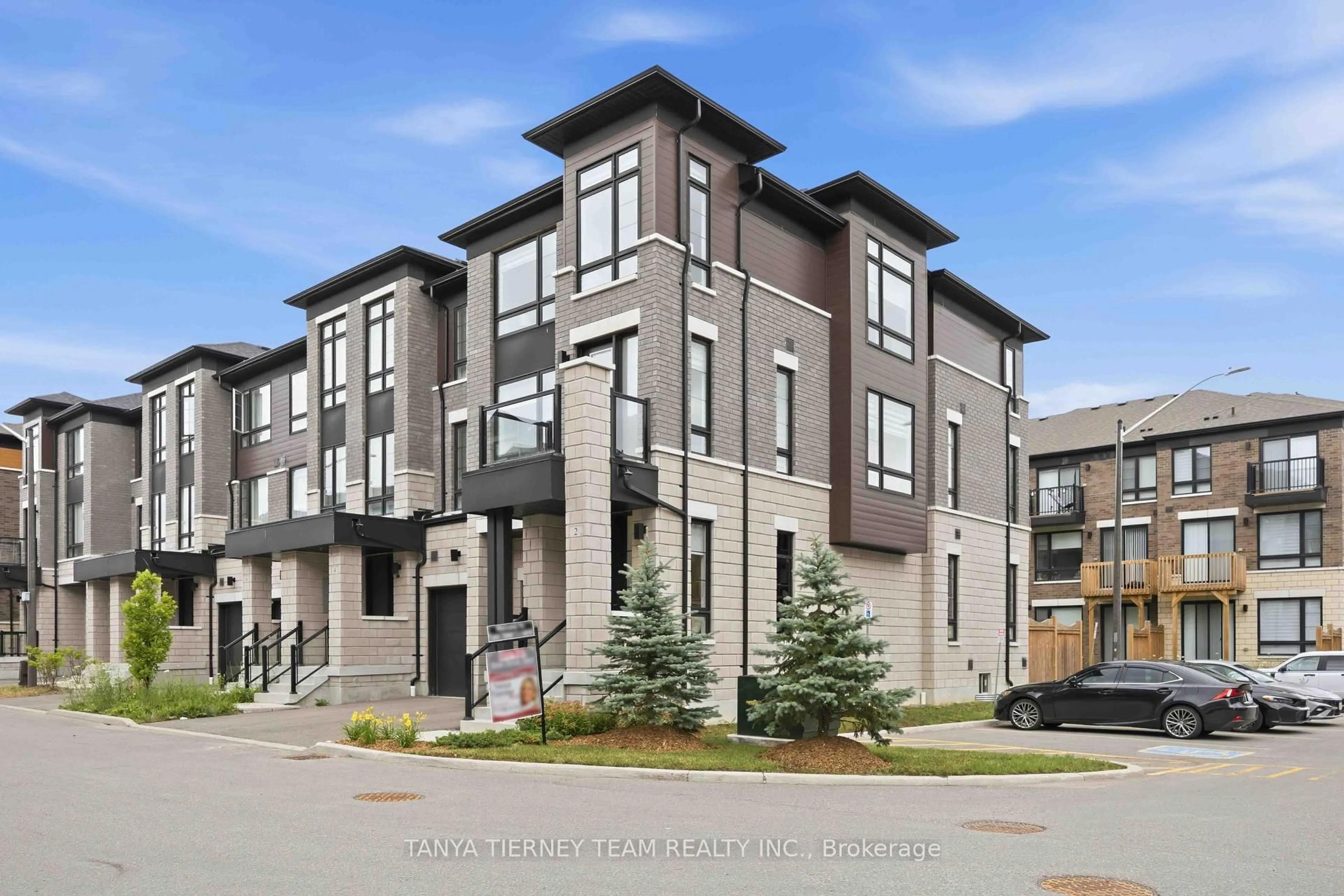 Unknown for 2 Lake Trail Way, Whitby Ontario L1M 0E5