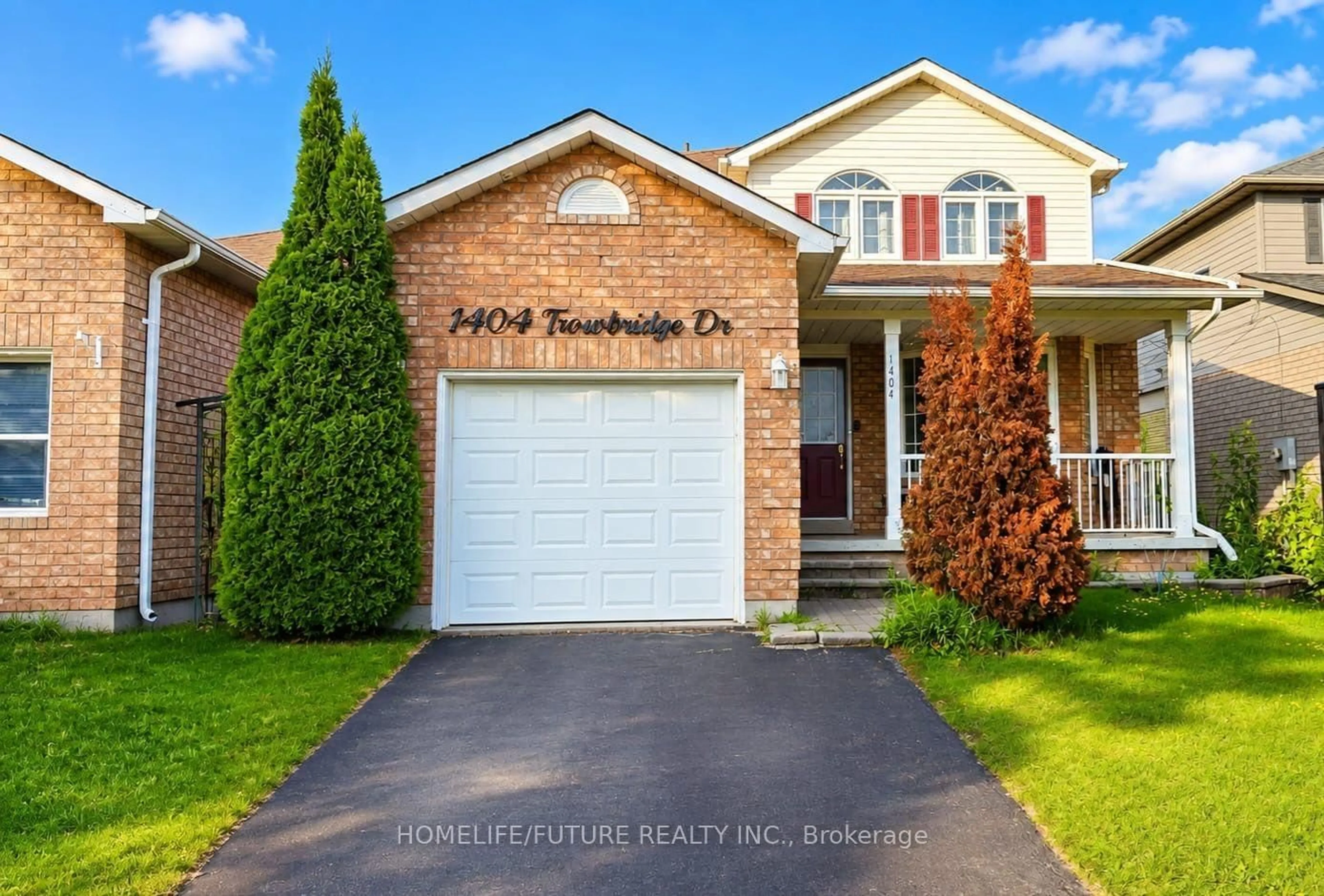 Home with brick exterior material, street for 1404 Trowbridge Dr, Oshawa Ontario L1G 7R7