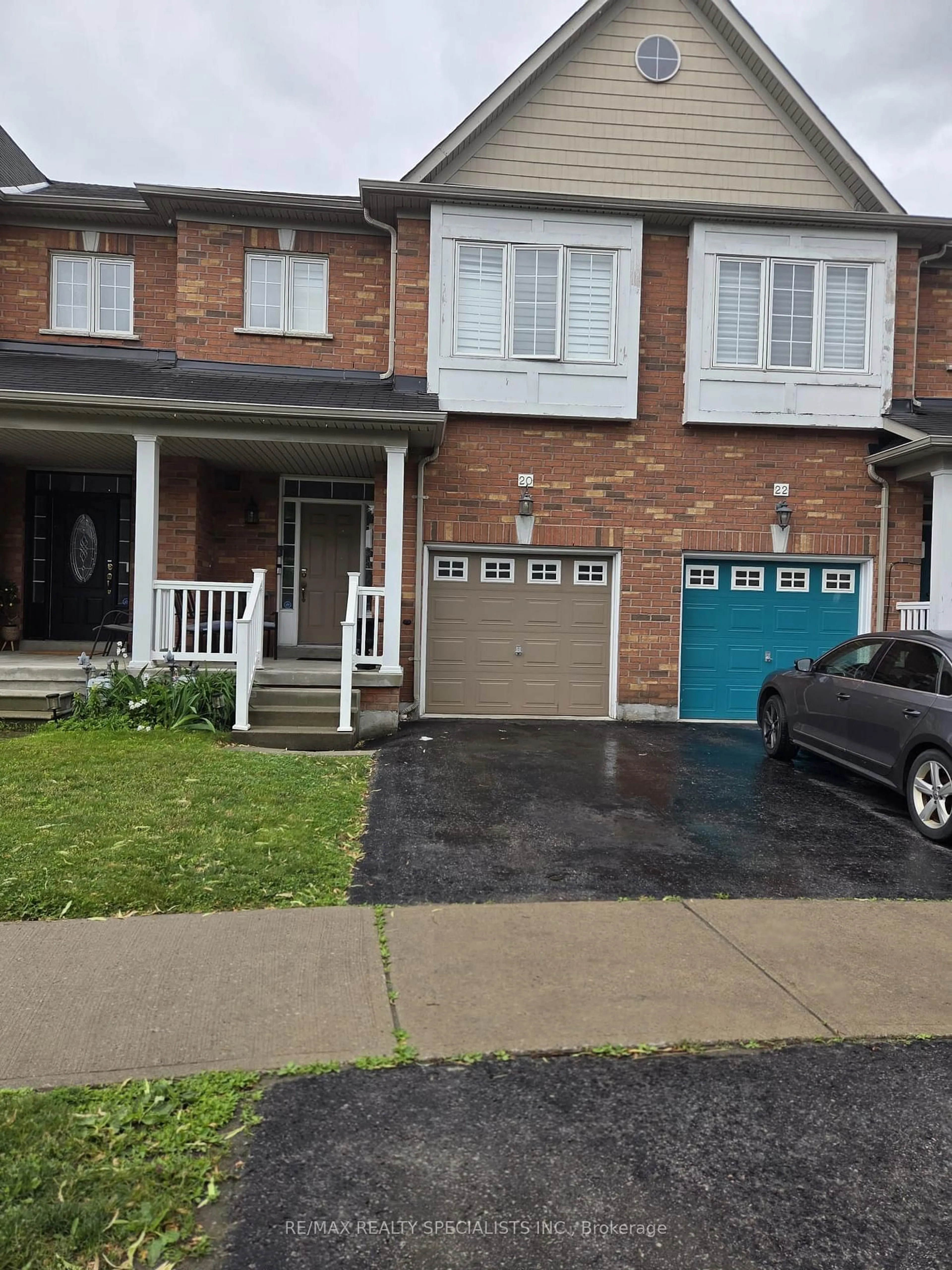 Home with brick exterior material, street for 20 Thorp Cres, Ajax Ontario L1T 0G9